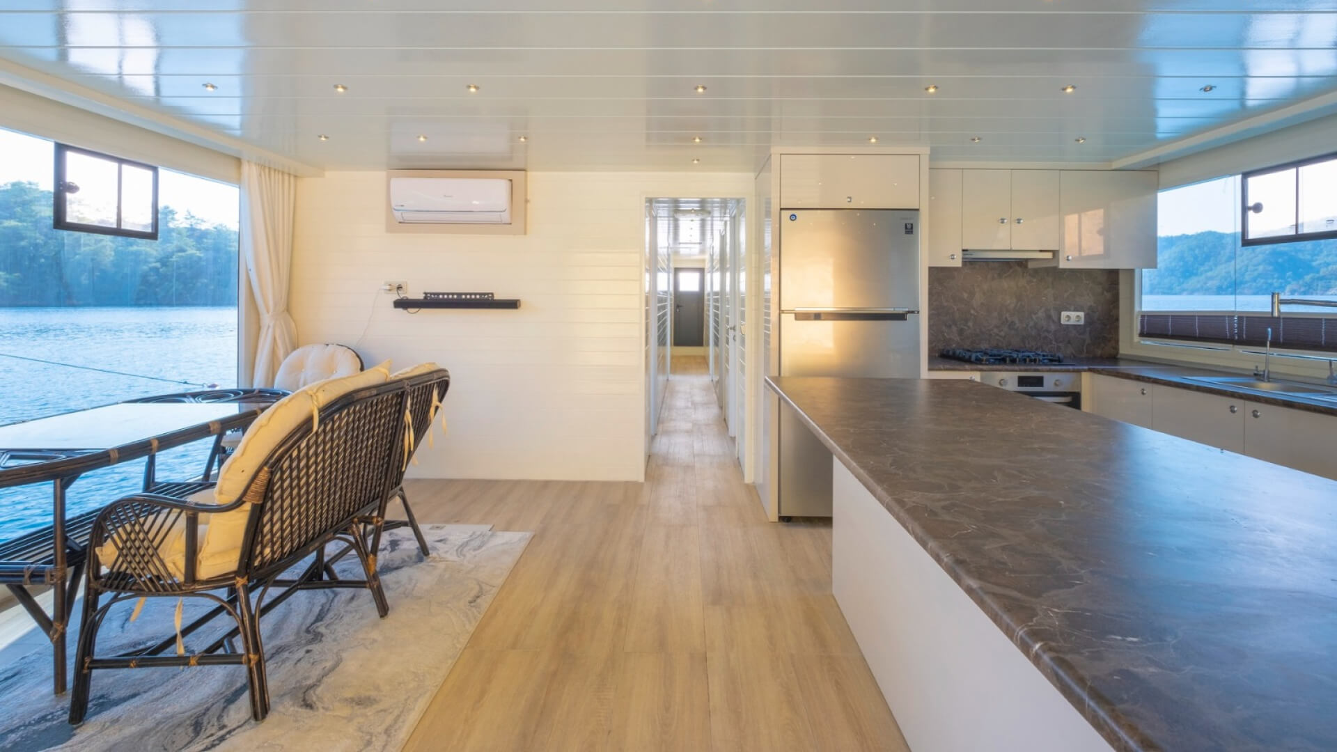 Lux Otel Konforunda Yüzen Ev Göcek 2 Kabin 4+2 Kişilik 20 Metre