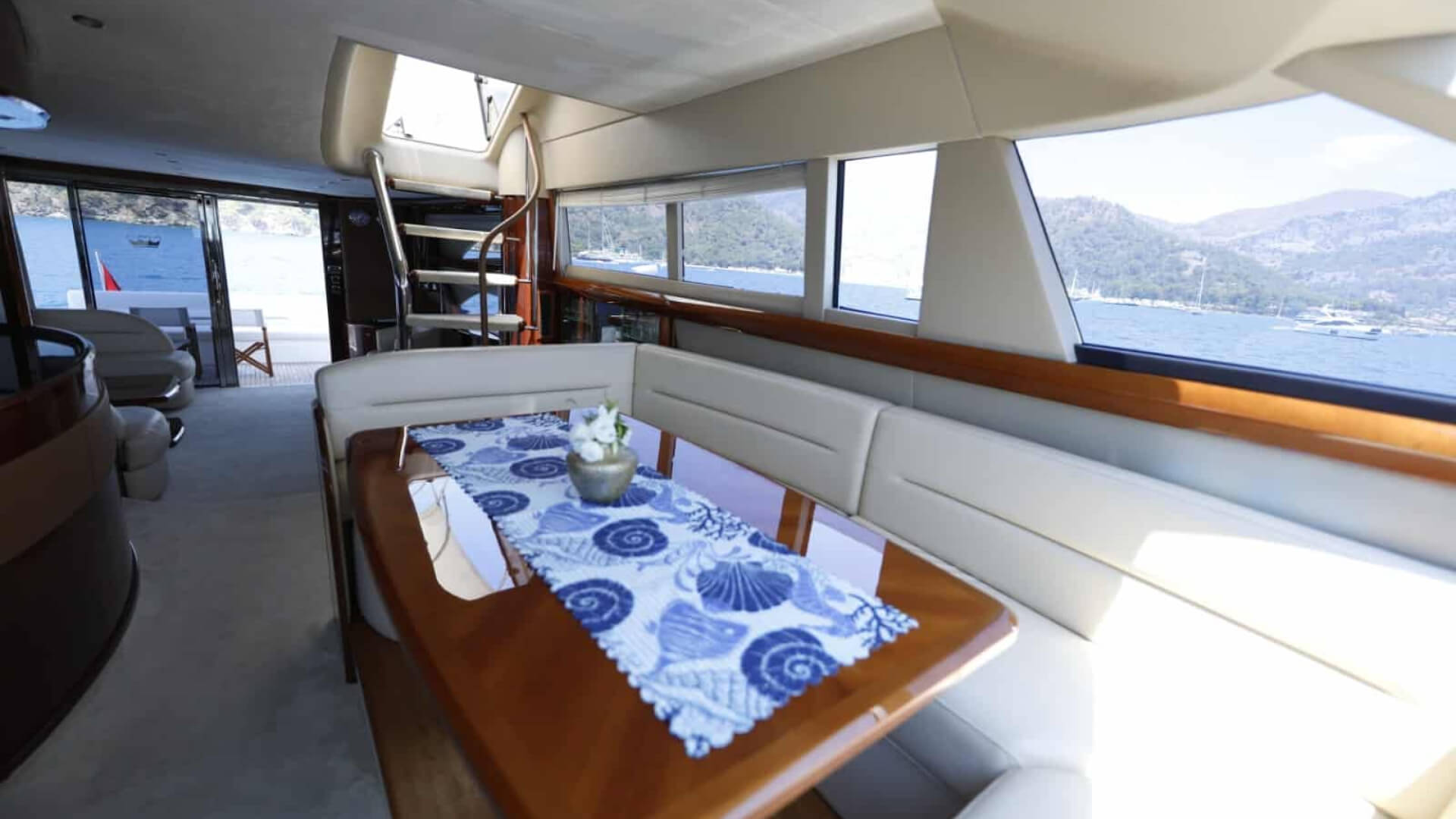 Göcek Kiralık Princess 21 Metre 4 Kabin