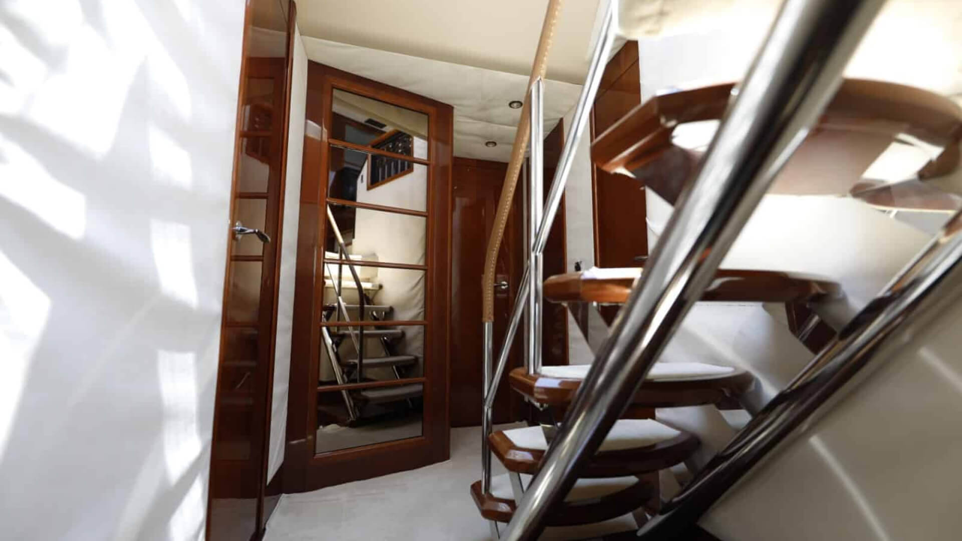 Göcek Kiralık Princess 21 Metre 4 Kabin