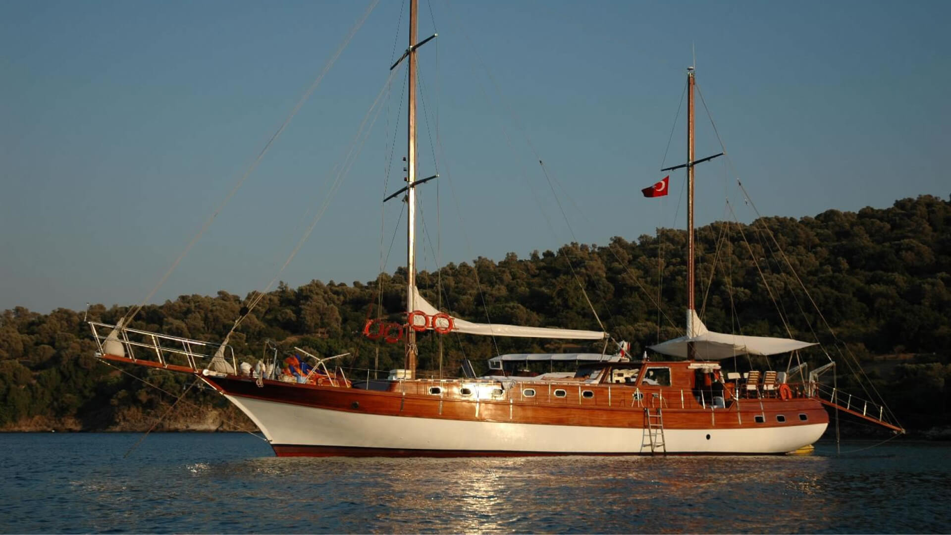 Lüx  Gulet Tekne Turu 4 Kabin