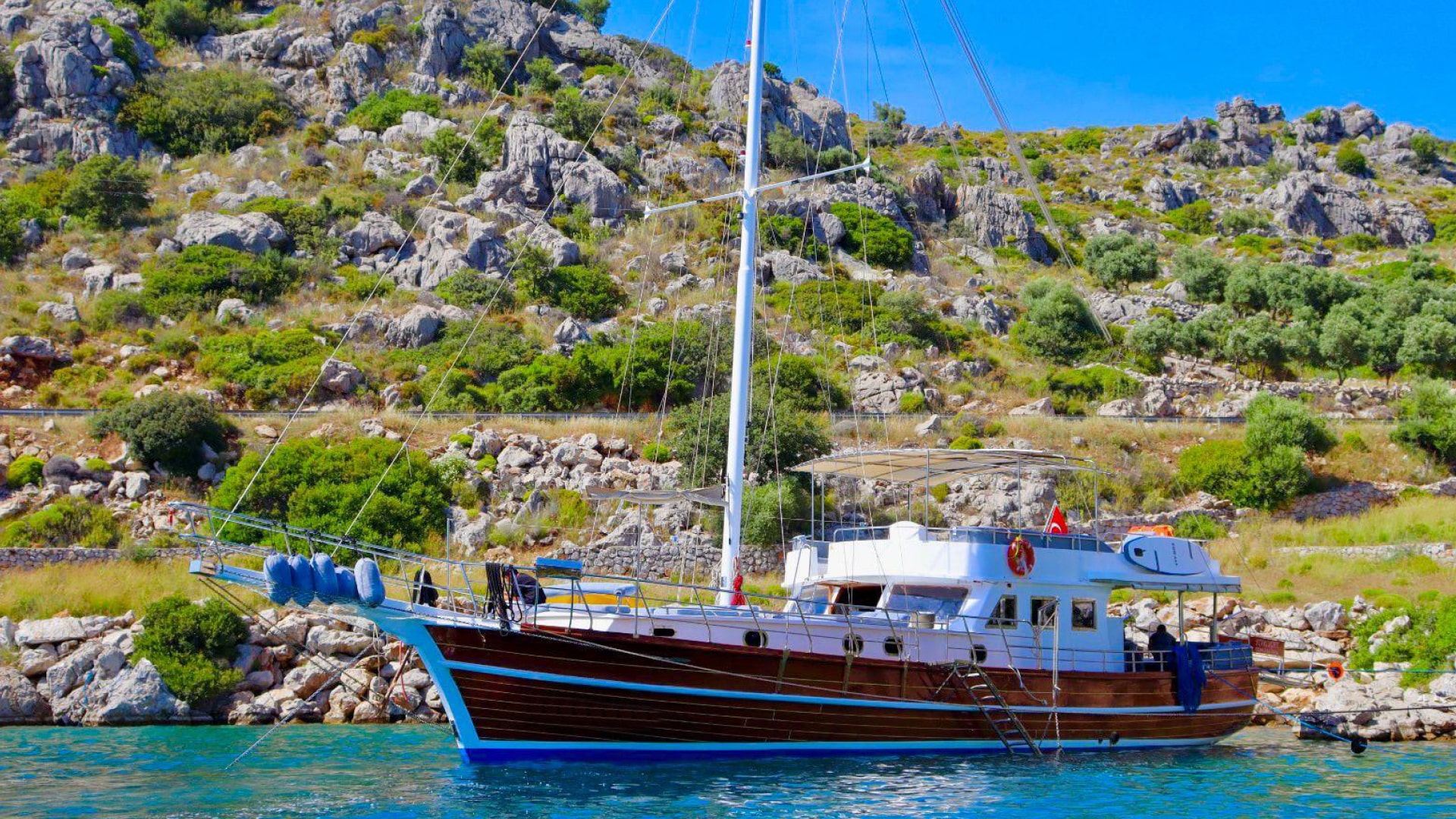 Söğüt Lux Gulet Tekne Turu 4 Kabin 