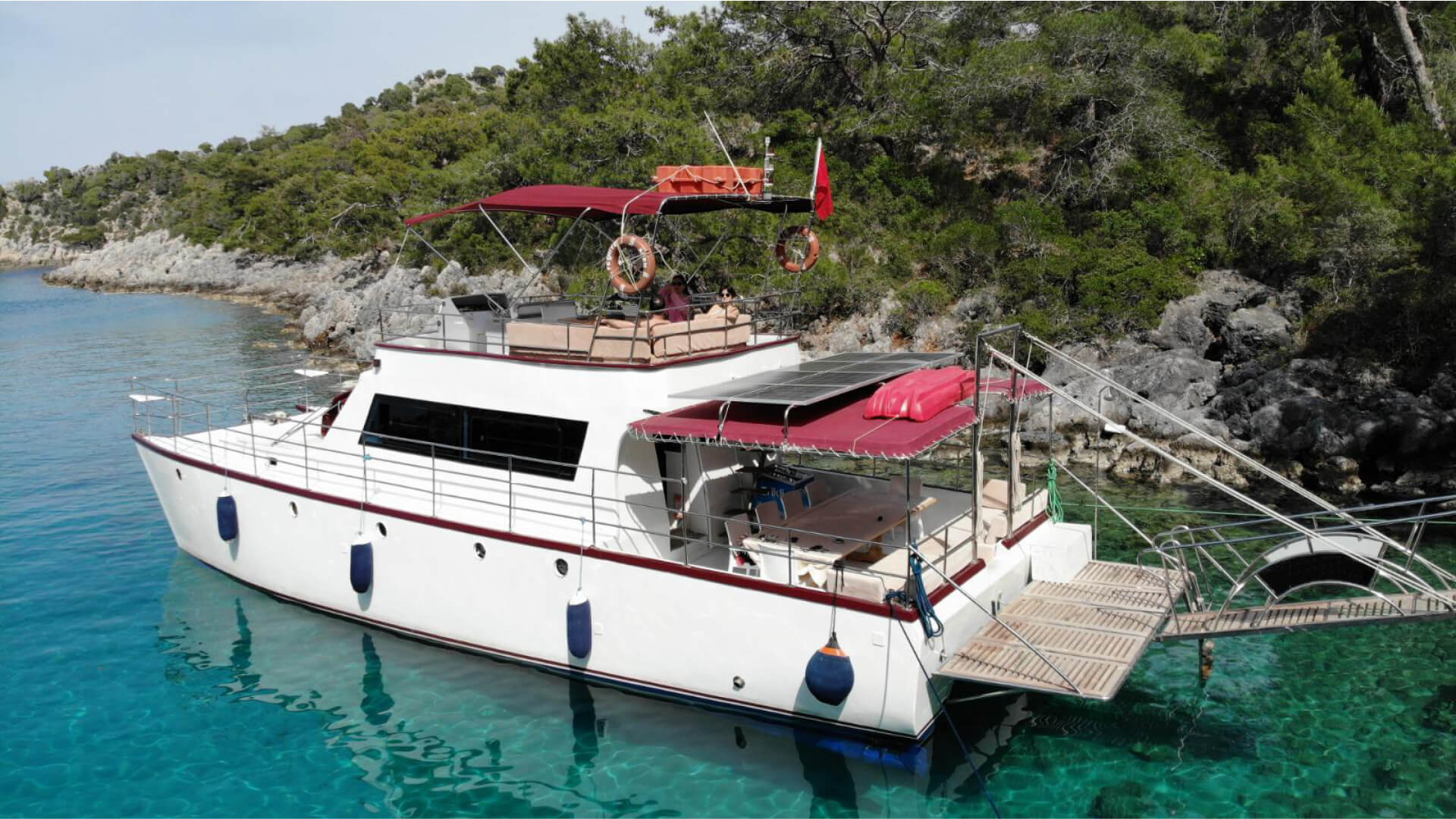 Katamaran Tekne Turu 4 Kabin 18 Metre