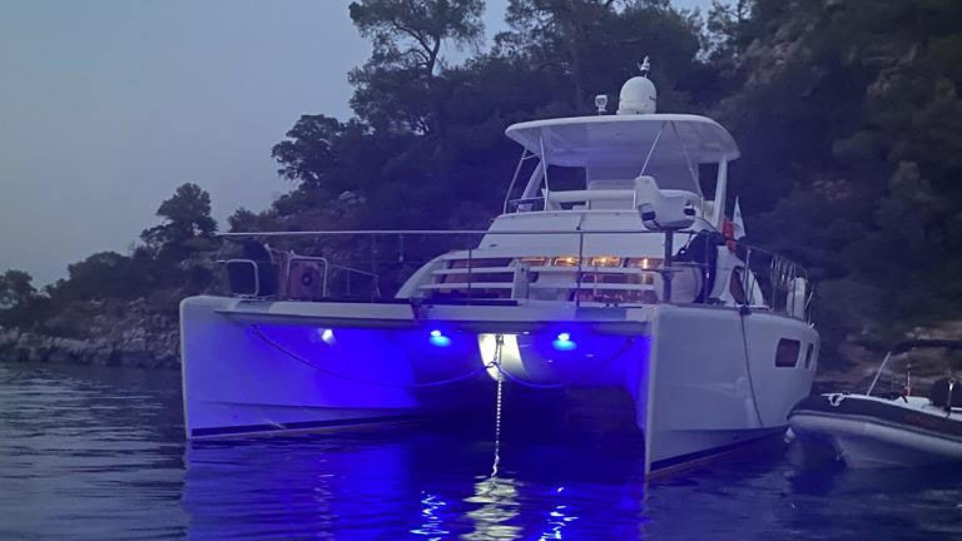Delux Katamaran Tekne Turu 3 Kabin 14 Metre