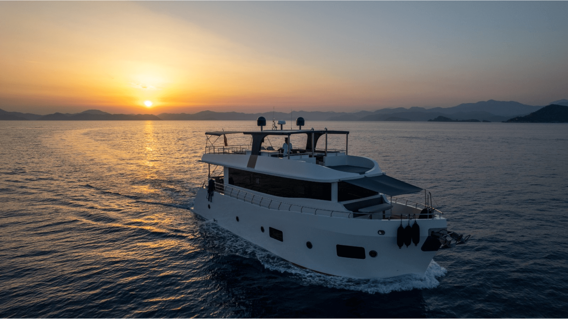 Göcek Trawler Kiralama 4 Kabin 22 Metre