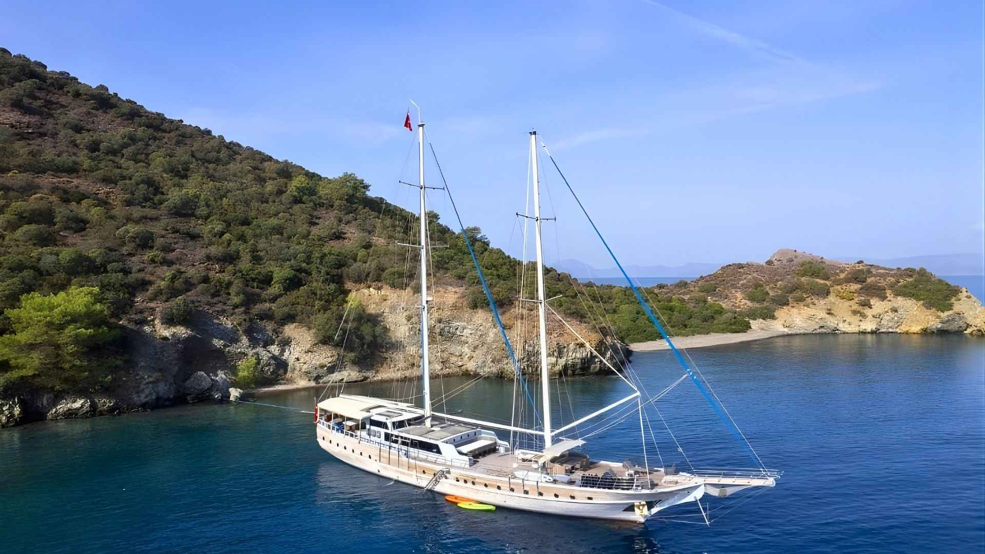 Göcek Gulet Kiralama 8 Kabin 36 Metre 
