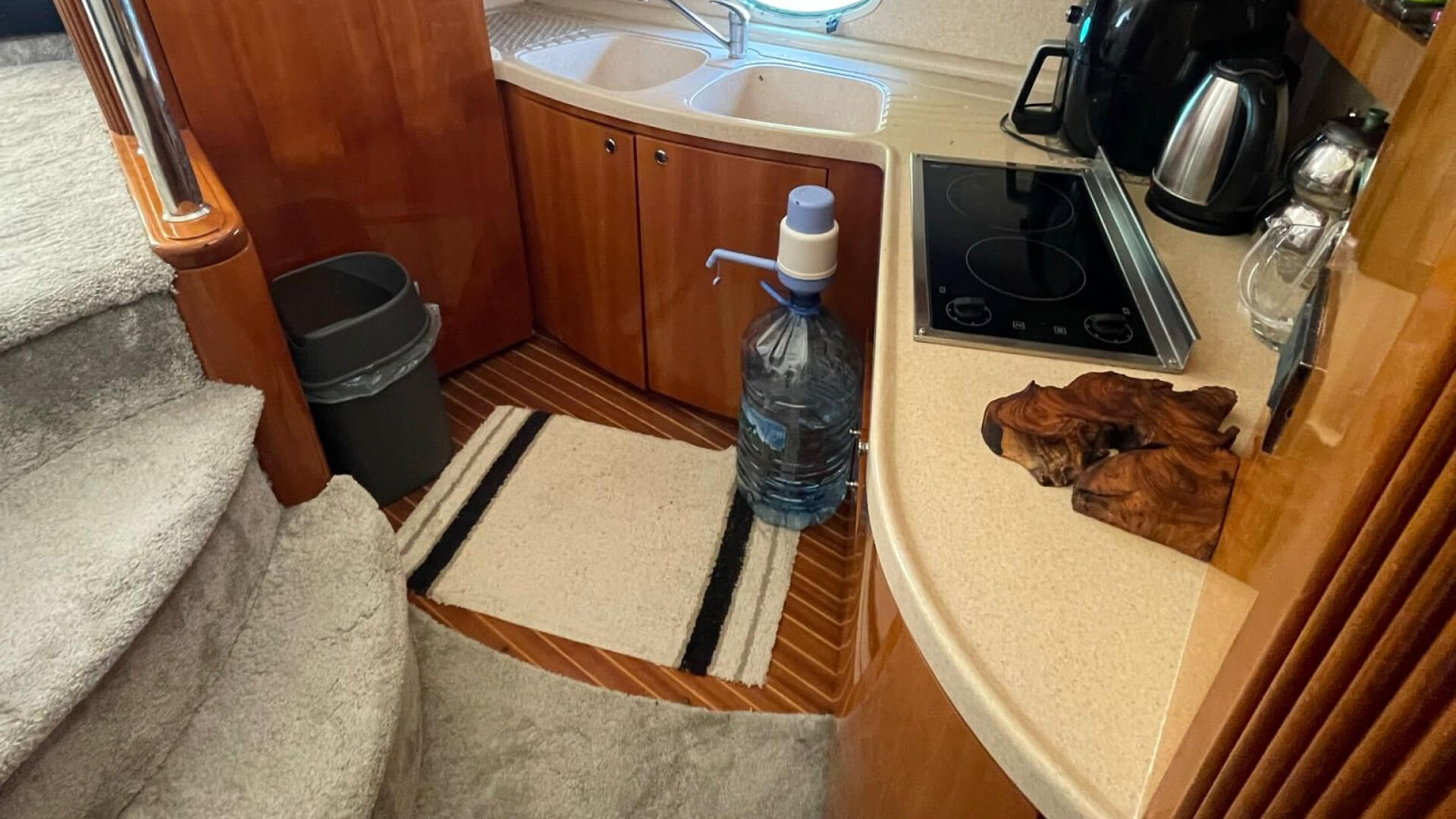 Azimut 42 Lüx Motoryat Kiralama Göcek 14 M