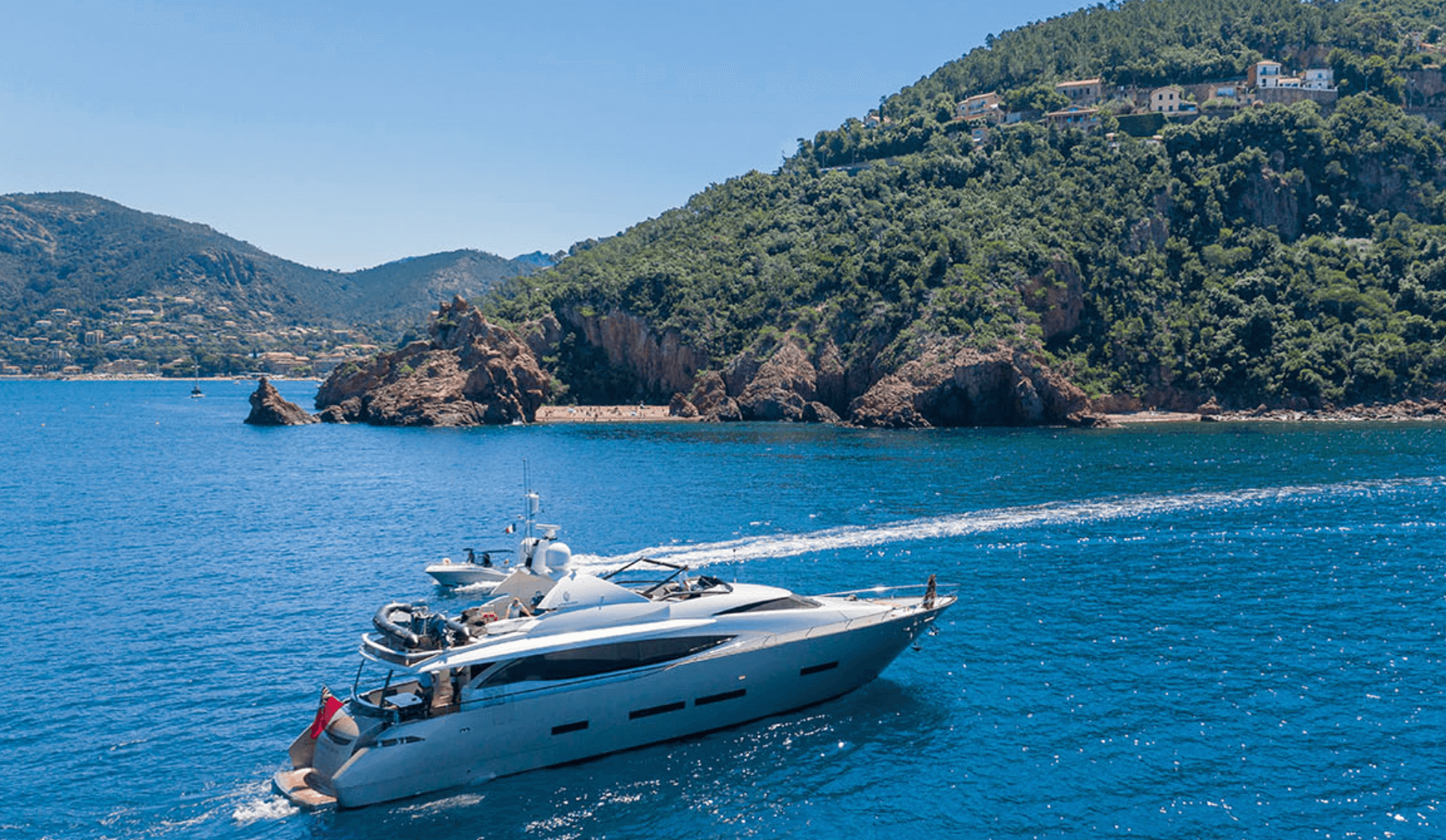 Luxury Yat Kiralama Süper Yat Konforunu Yaşayın 29 M
