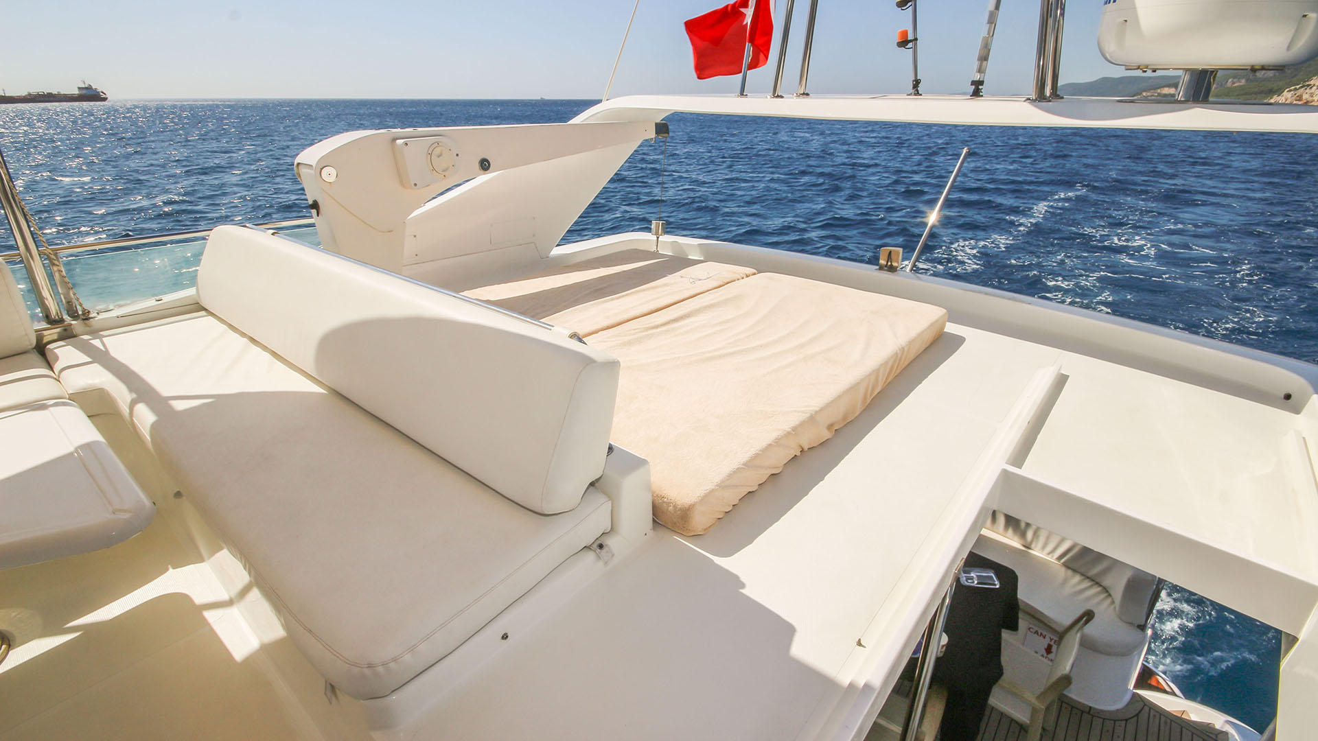 Golden Life Motoryat 4 Kabin 8 kişilik Göcek Fethiye Motoryat Kiralama
