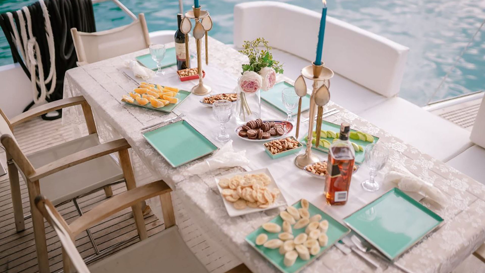 Golden Life Motoryat 4 Kabin 8 kişilik Göcek Fethiye Motoryat Kiralama