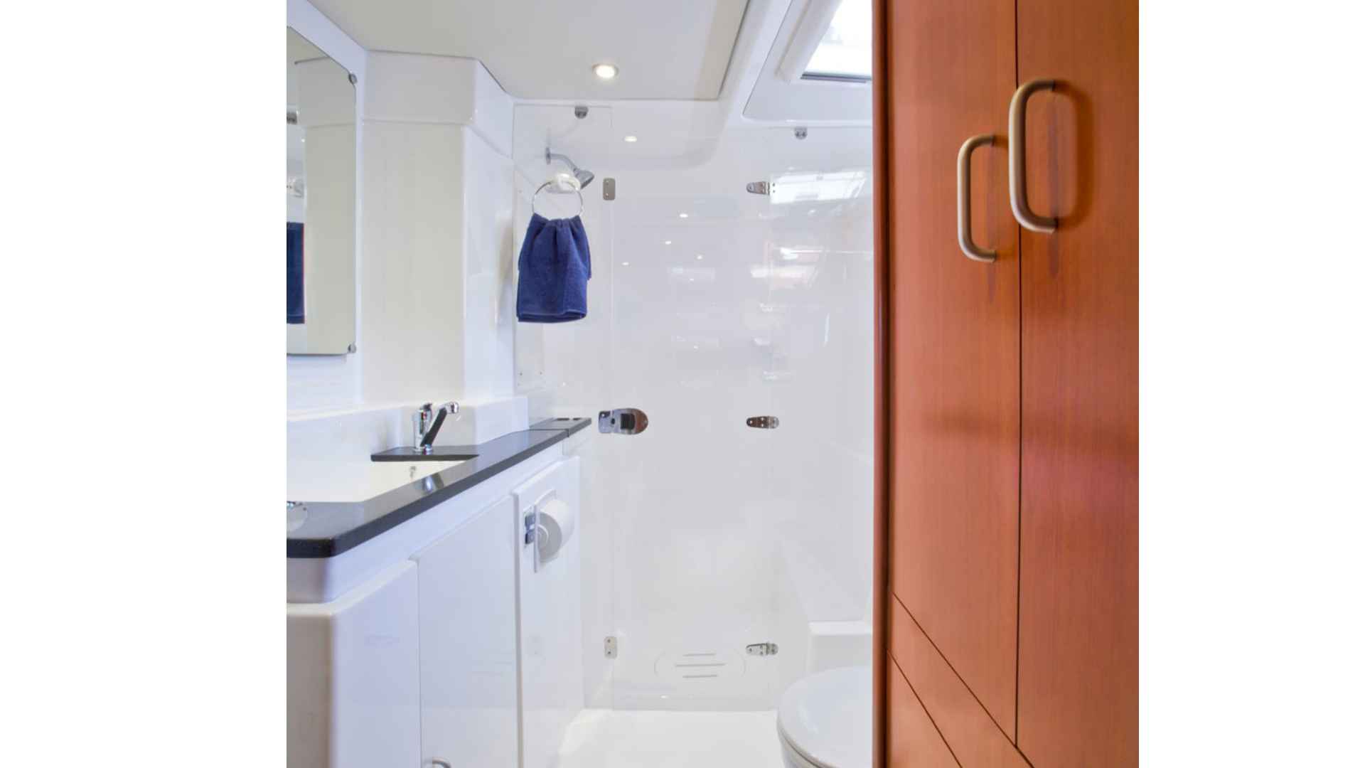2013 Model Leopard 48 Kiralık Katamaran – Göcek’in Turkuaz Sularında Unutulmaz Bir Tatil