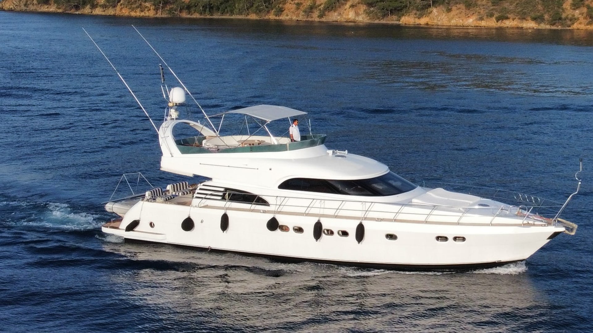 Göcek Motoryat Kiralama 3 Kabin 21 Metre