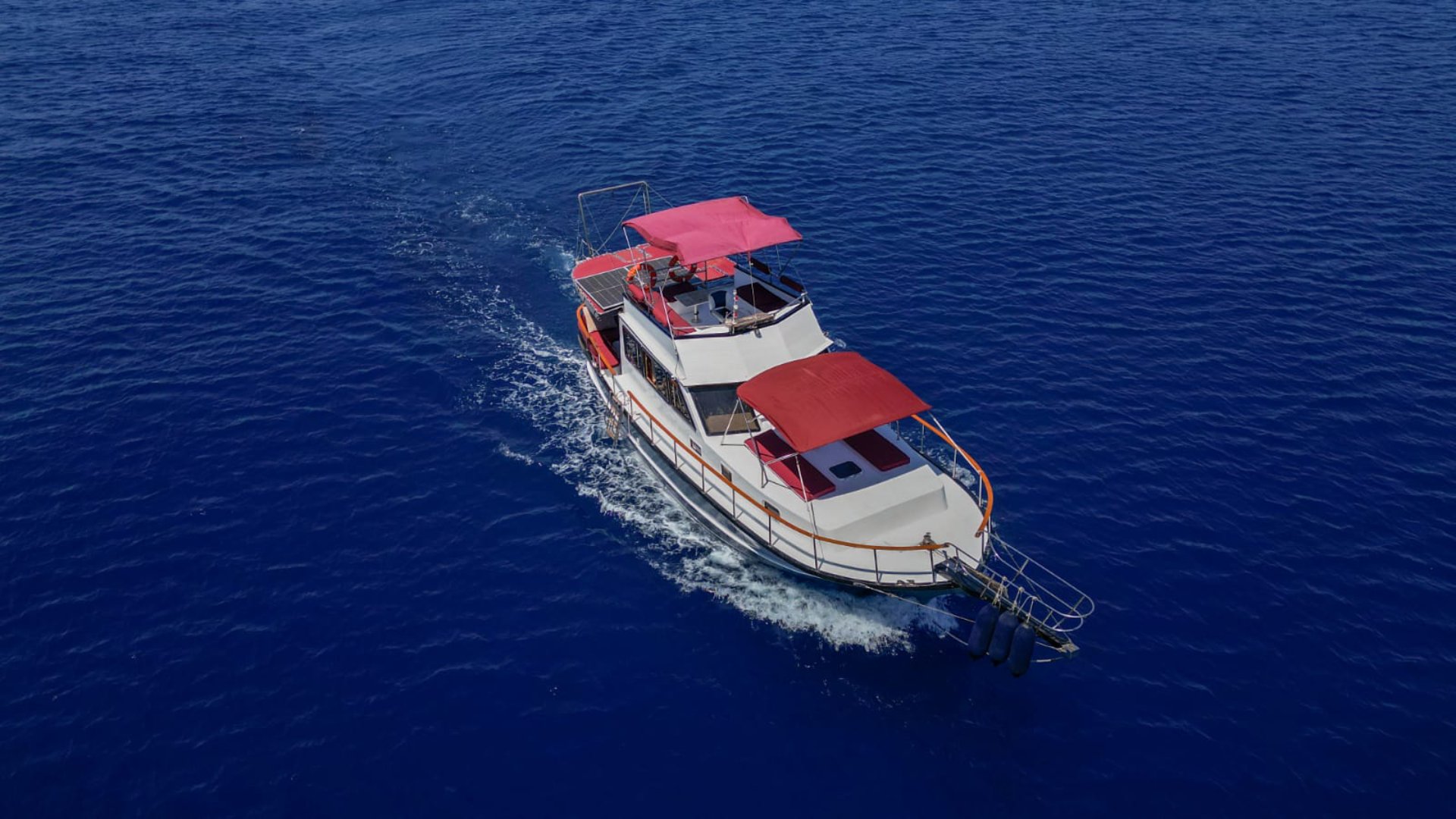 Fethiye Göcek Kiralık Gulet 2023 Refit 2 Kabin 13 Metre