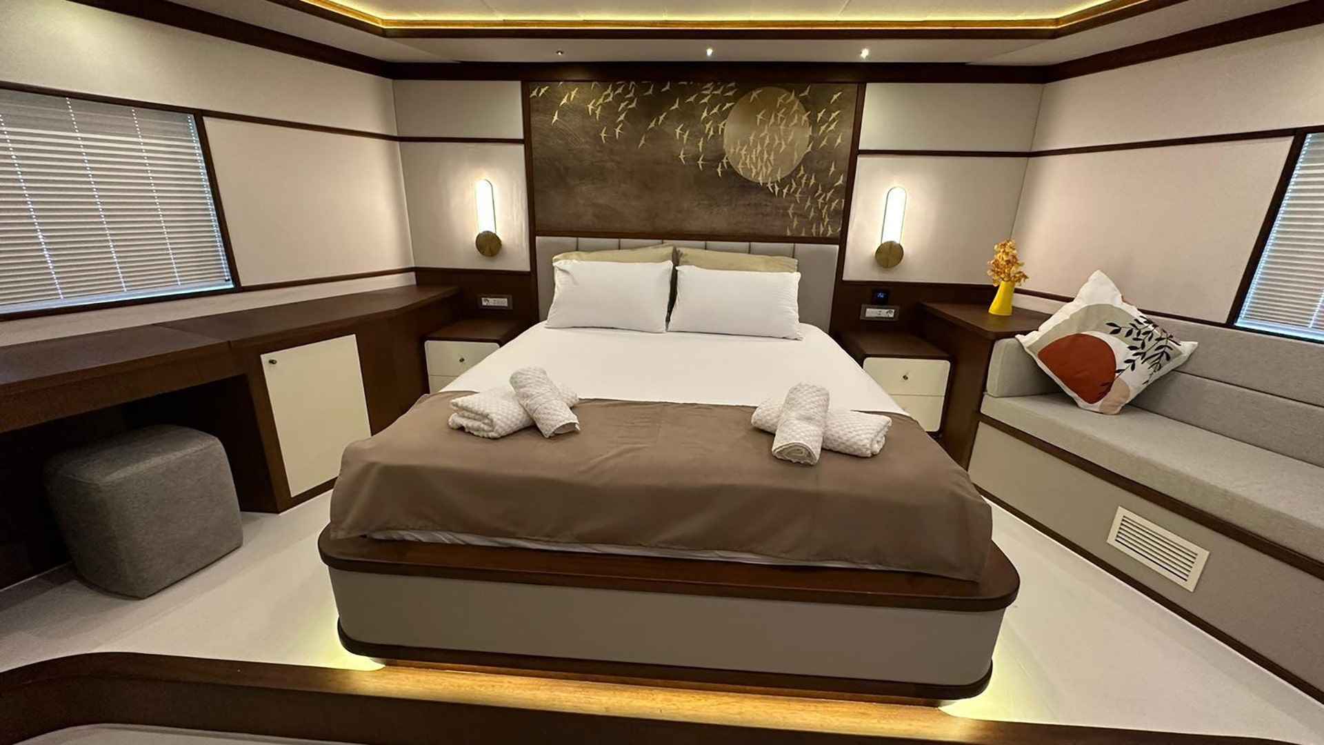 Satılık Ticari Vip Trawler 23 M