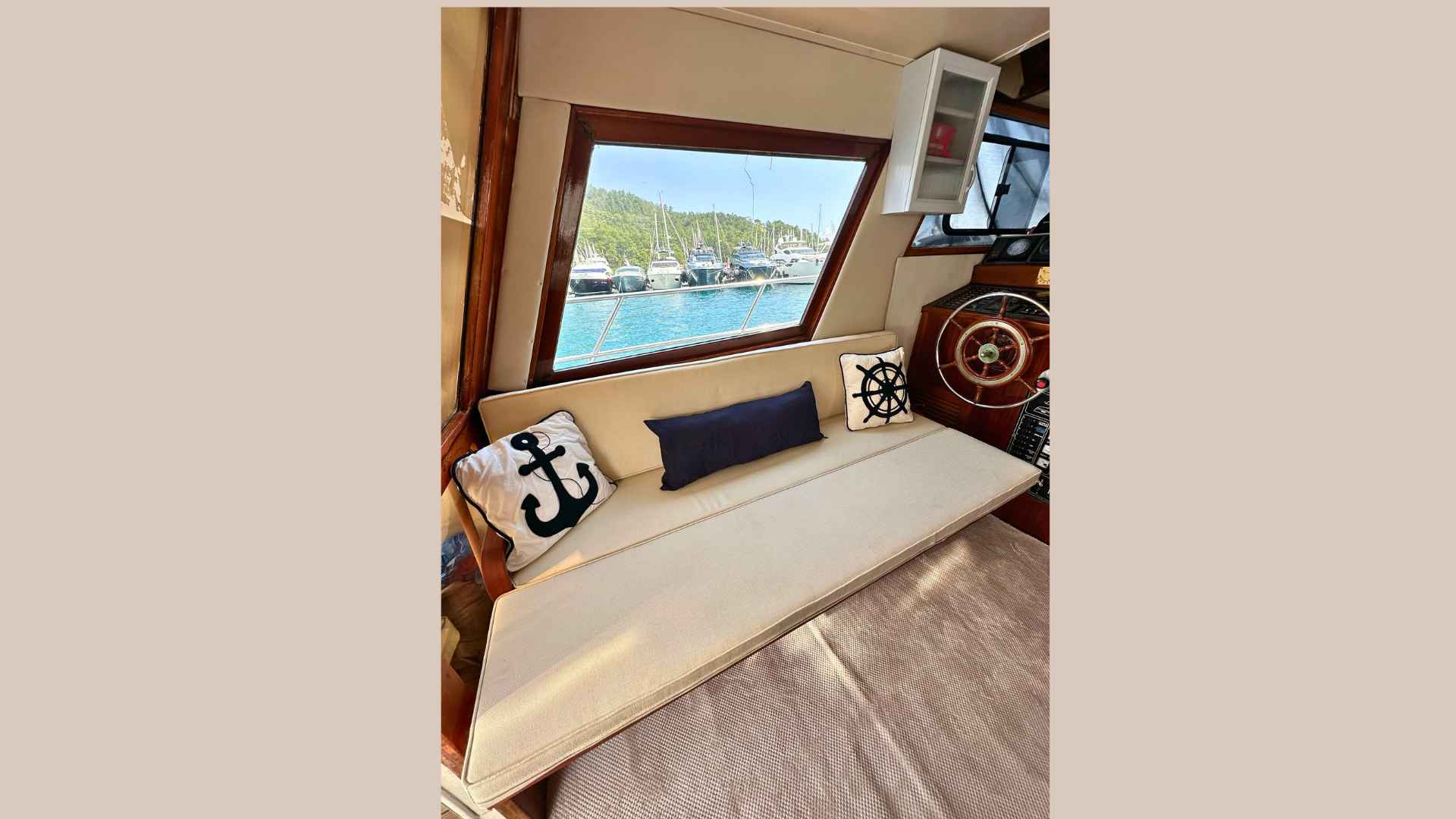 Göcek Koylarında Özel Motoryat Kiralama 