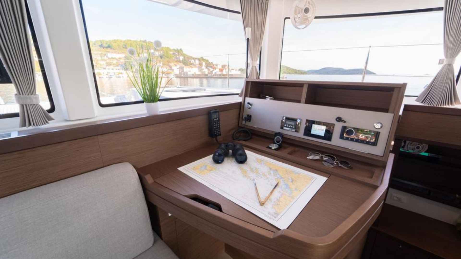 Lagoon 42 – Göcek’te Lüks Katamaran Kiralama Deneyimi