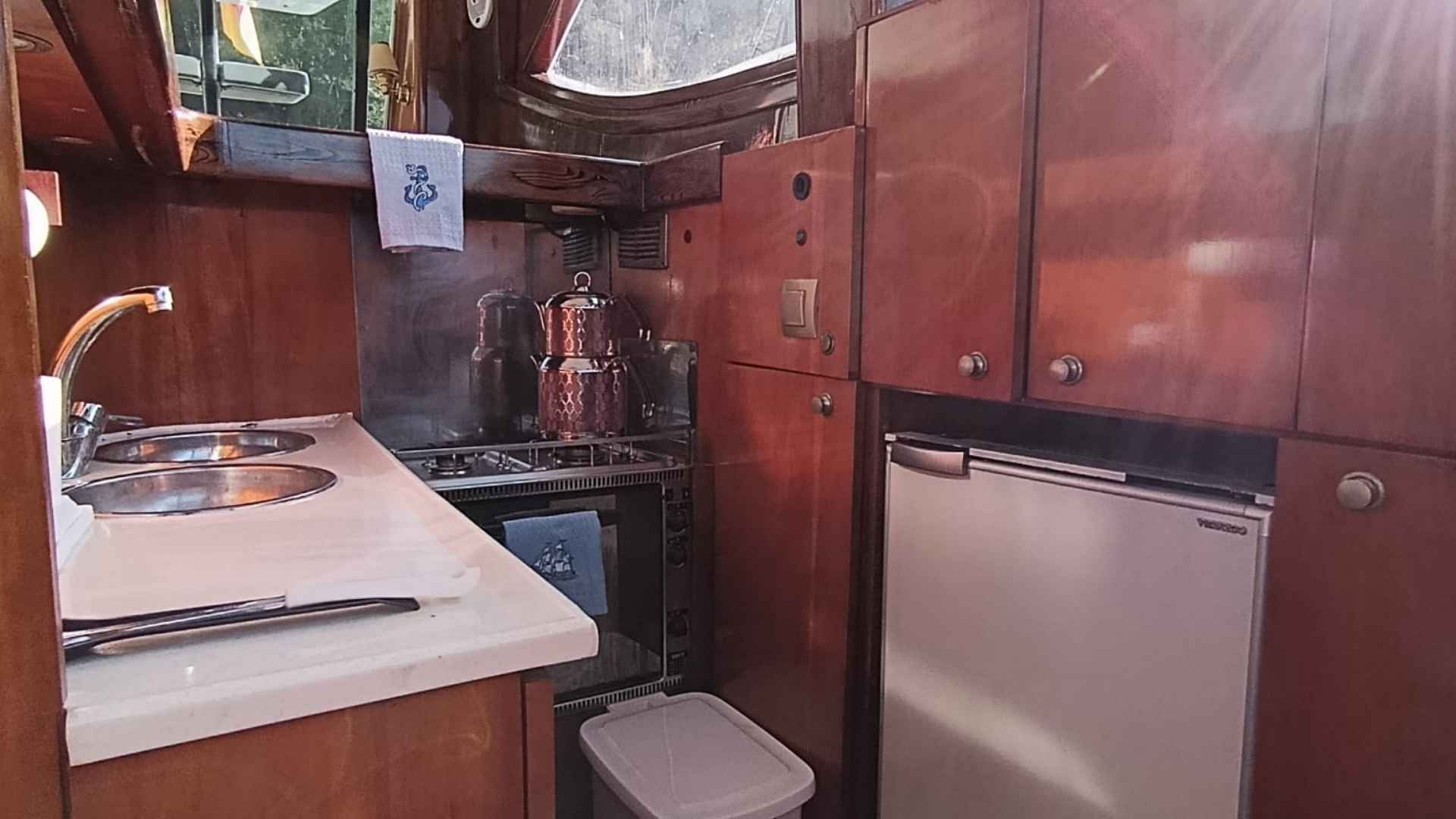 2 Kabin Lüks Motoryat | Aile ve Arkadaş Grupları İçin İdeal