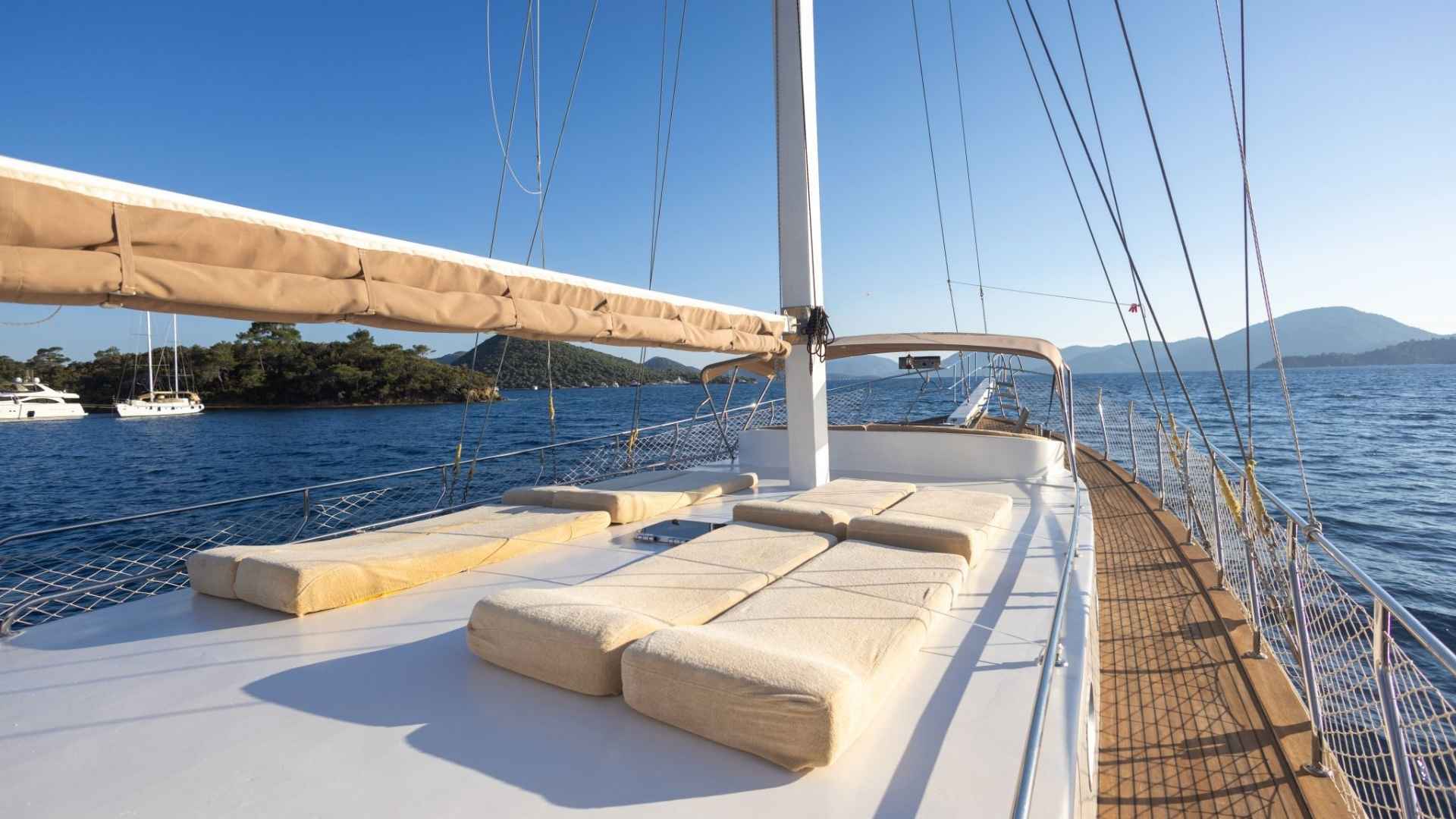 Göcek’in Büyüleyici Koylarında Konforlu Gulet Tatili