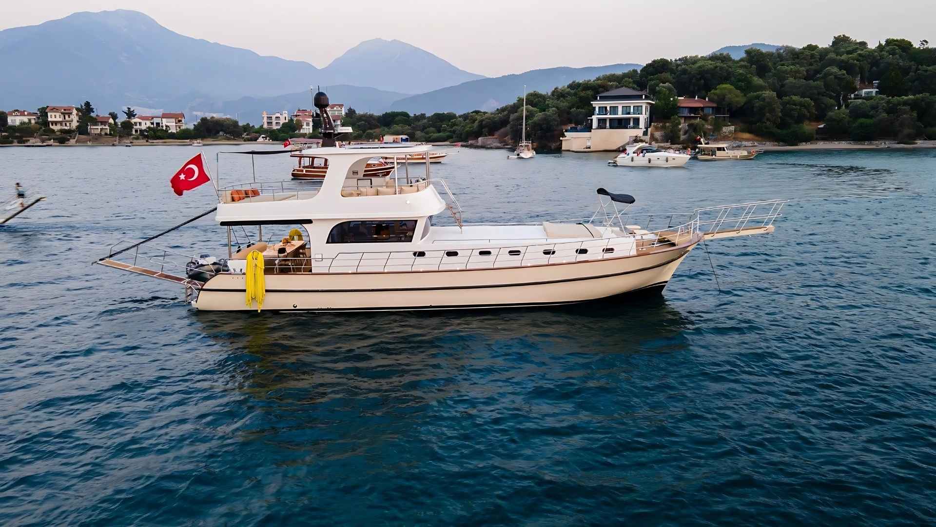 Fethiye ve Göcek’in Eşsiz Koylarında Lüks Gulet Tatili