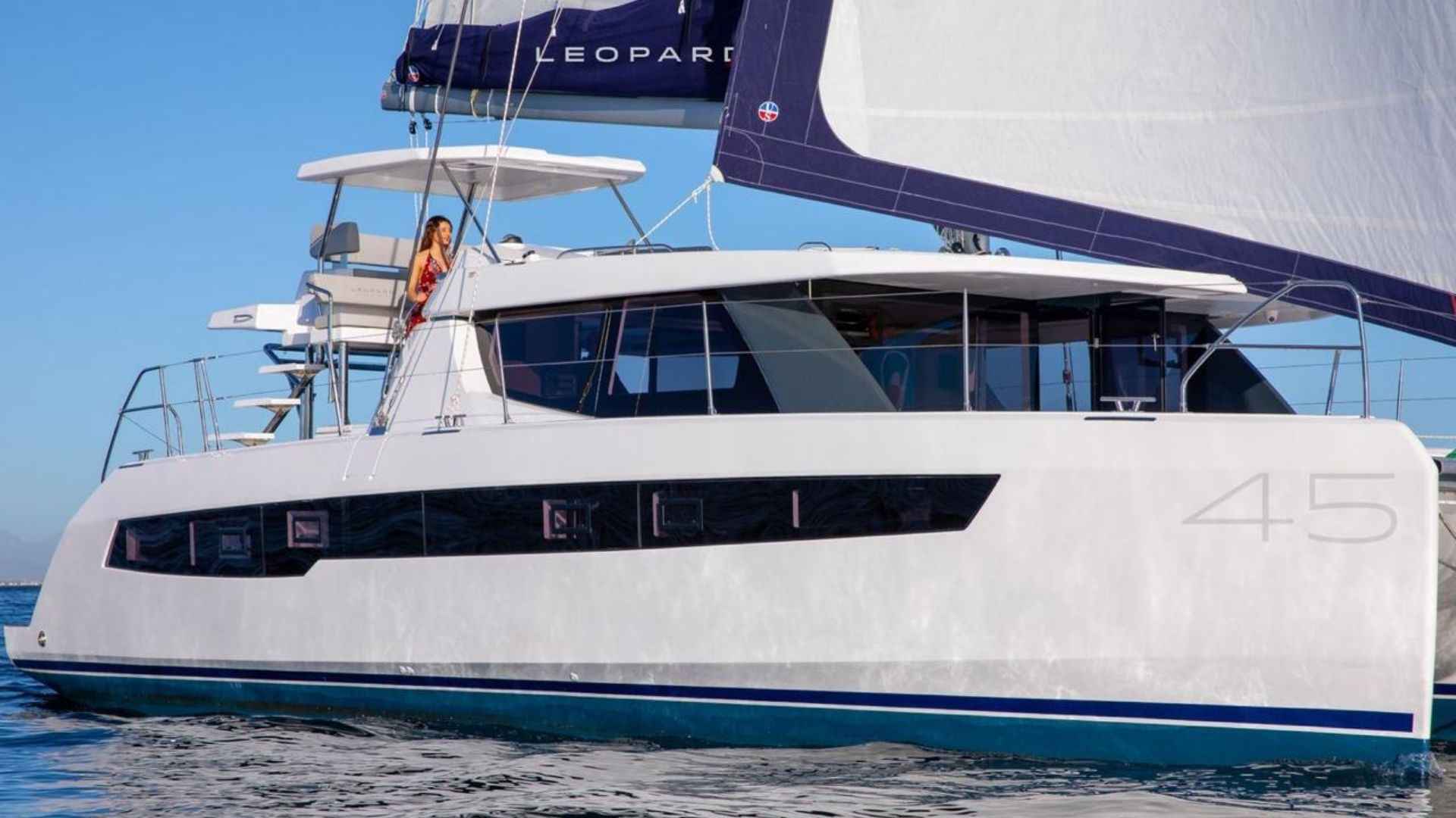 Leopard 45 Katamaran ile Konforlu ve Lüks Mavi Yolculuk