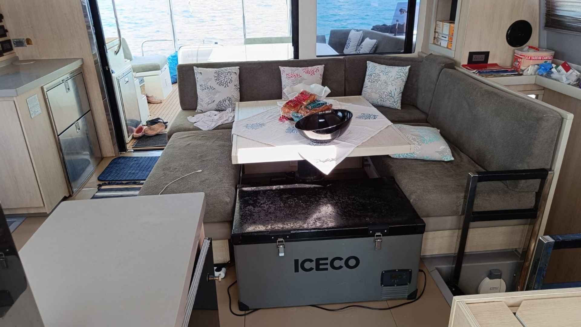 Leopard 45 Katamaran ile Konforlu ve Lüks Mavi Yolculuk