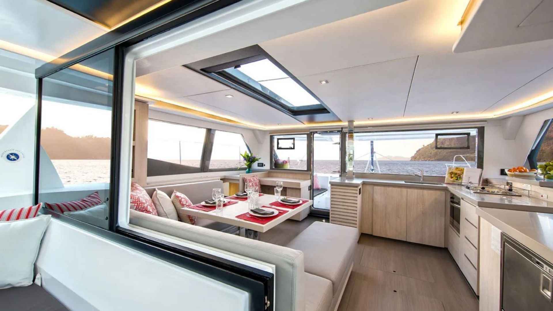 Leopard 45 Katamaran ile Konforlu ve Lüks Mavi Yolculuk