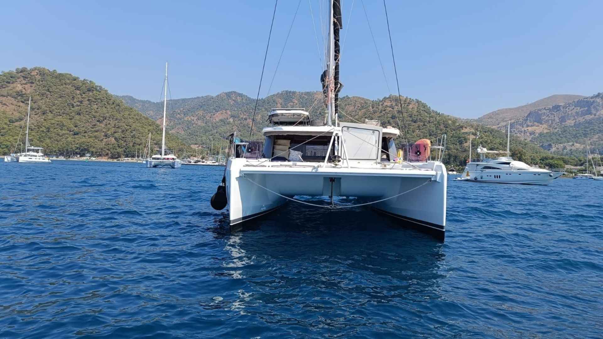 Leopard 45 Katamaran ile Konforlu ve Lüks Mavi Yolculuk