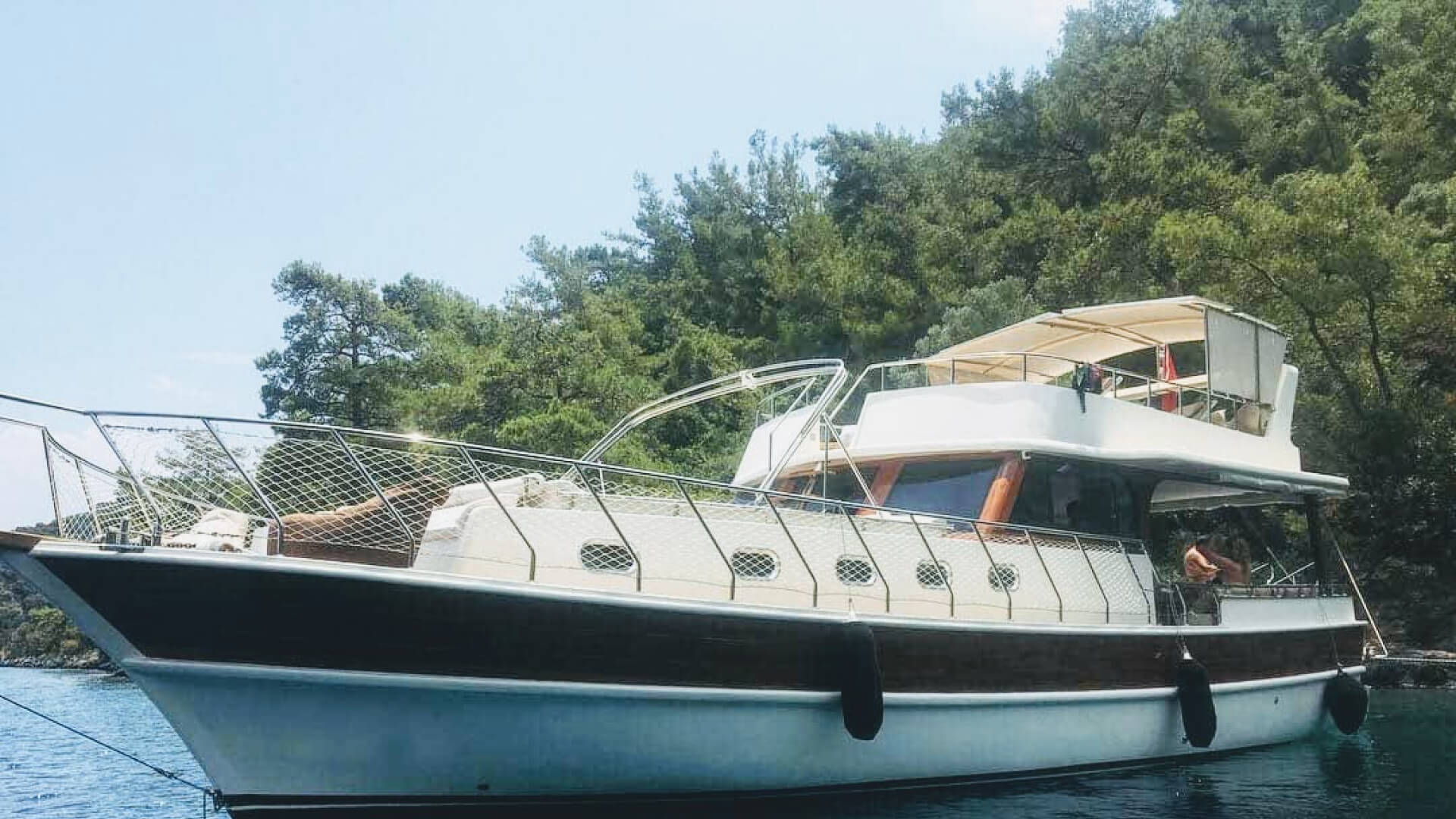 Göcek Standart Plus Gulet 3 Kabin 15 Metre