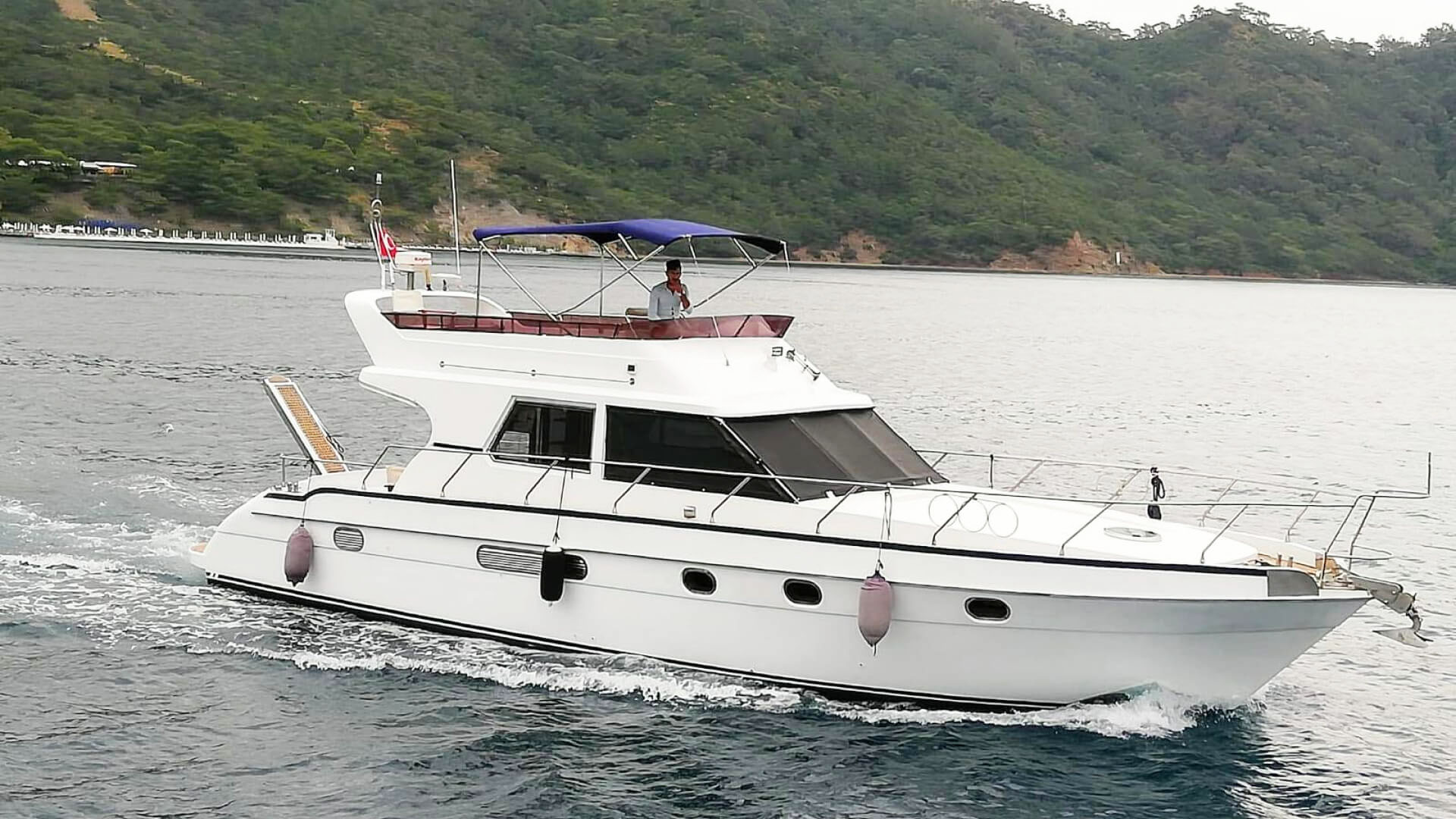 Göcek Lux Motoryat Özel Yapım 2 Kabin 15 Metre