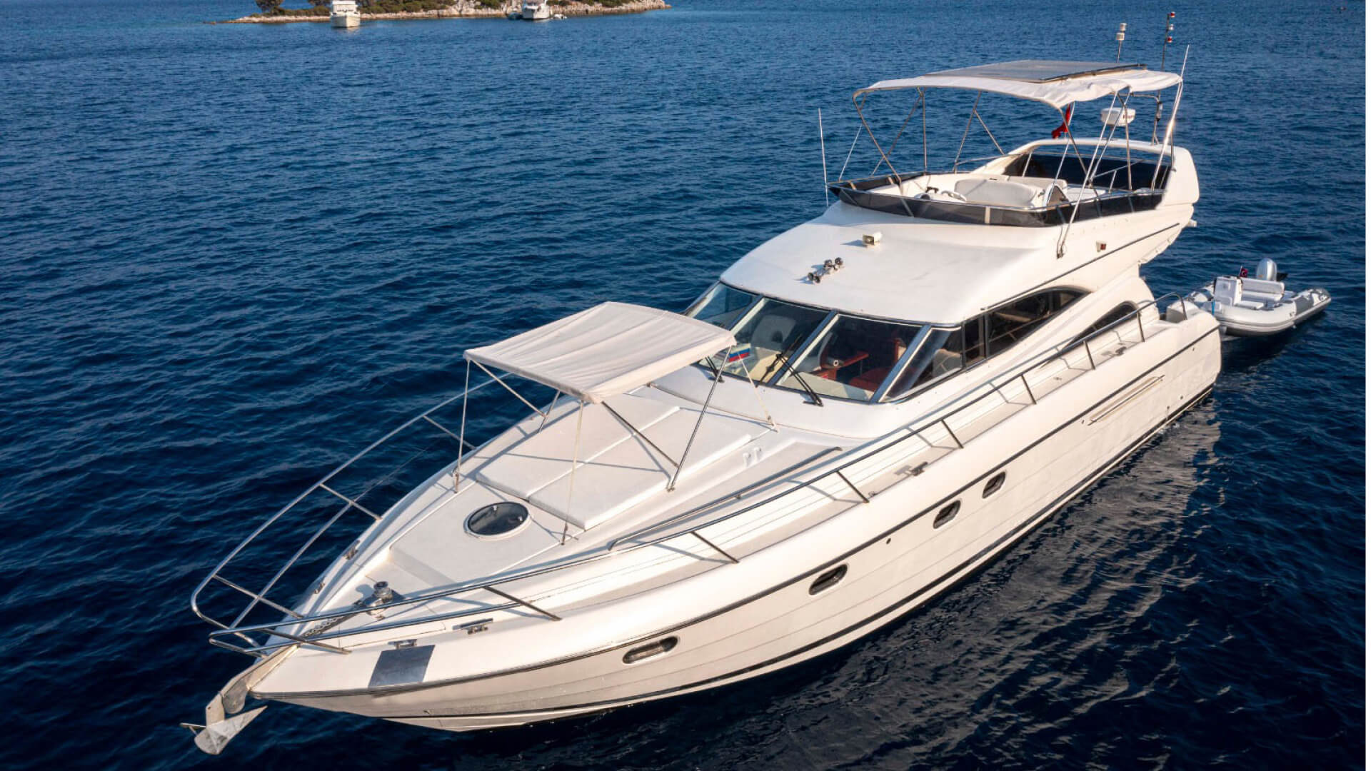 Göcek Lux Motoryat Princess 56 - 3 Kabin 18 Metre