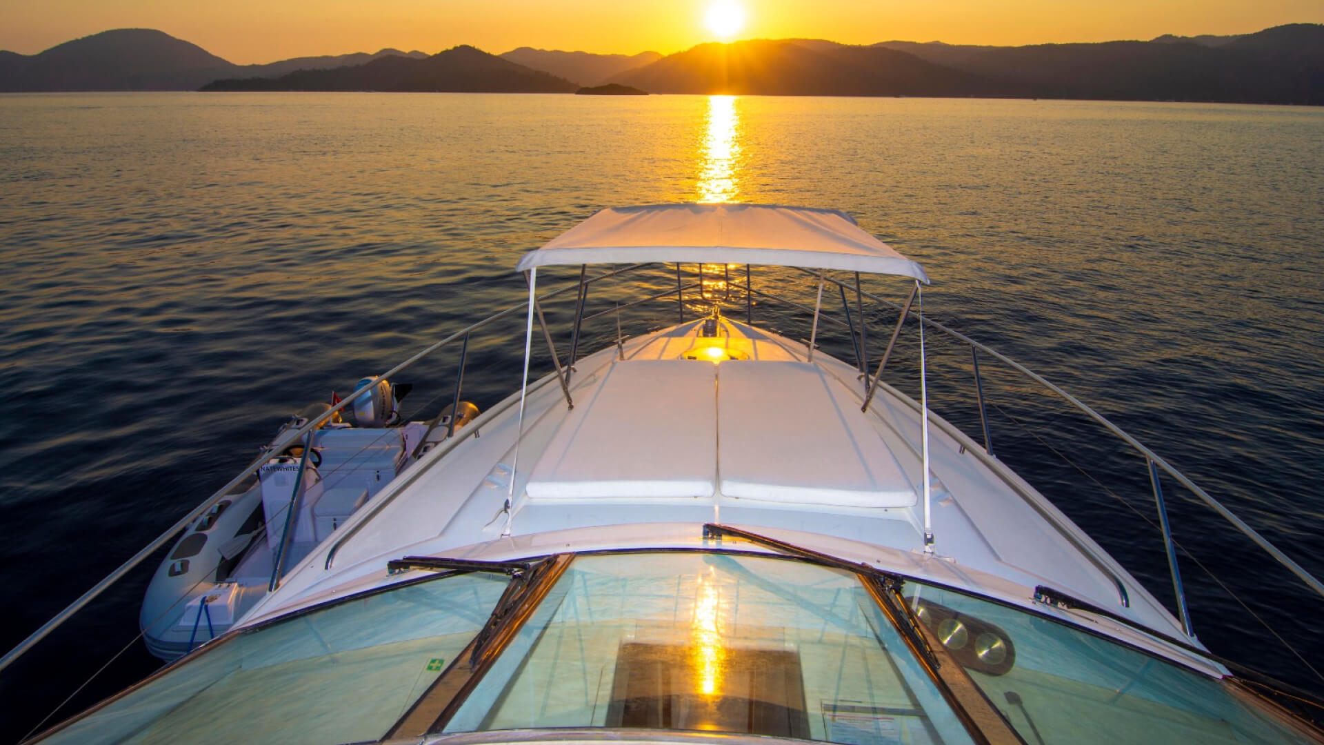 Göcek Lux Motoryat Princess 56 - 3 Kabin 18 Metre