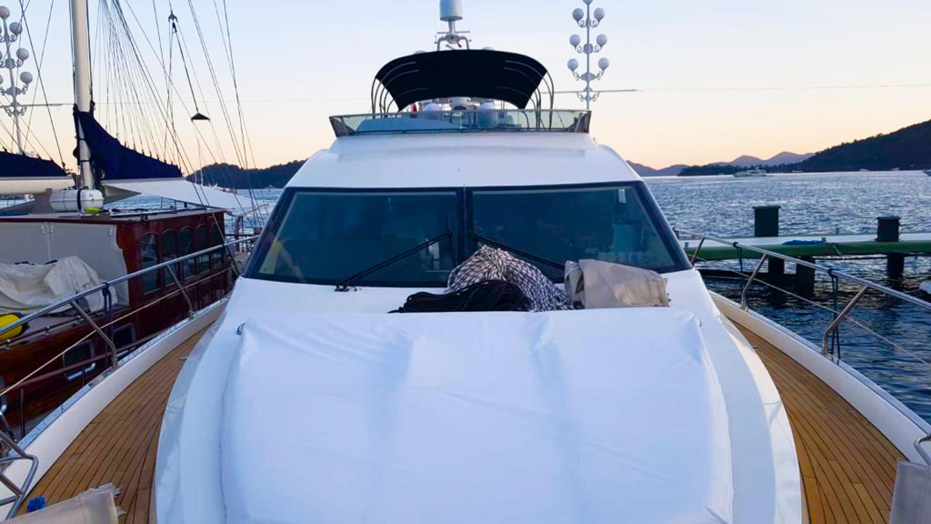 Göcek Delux Motoryat 4 Kabin 23 Metre