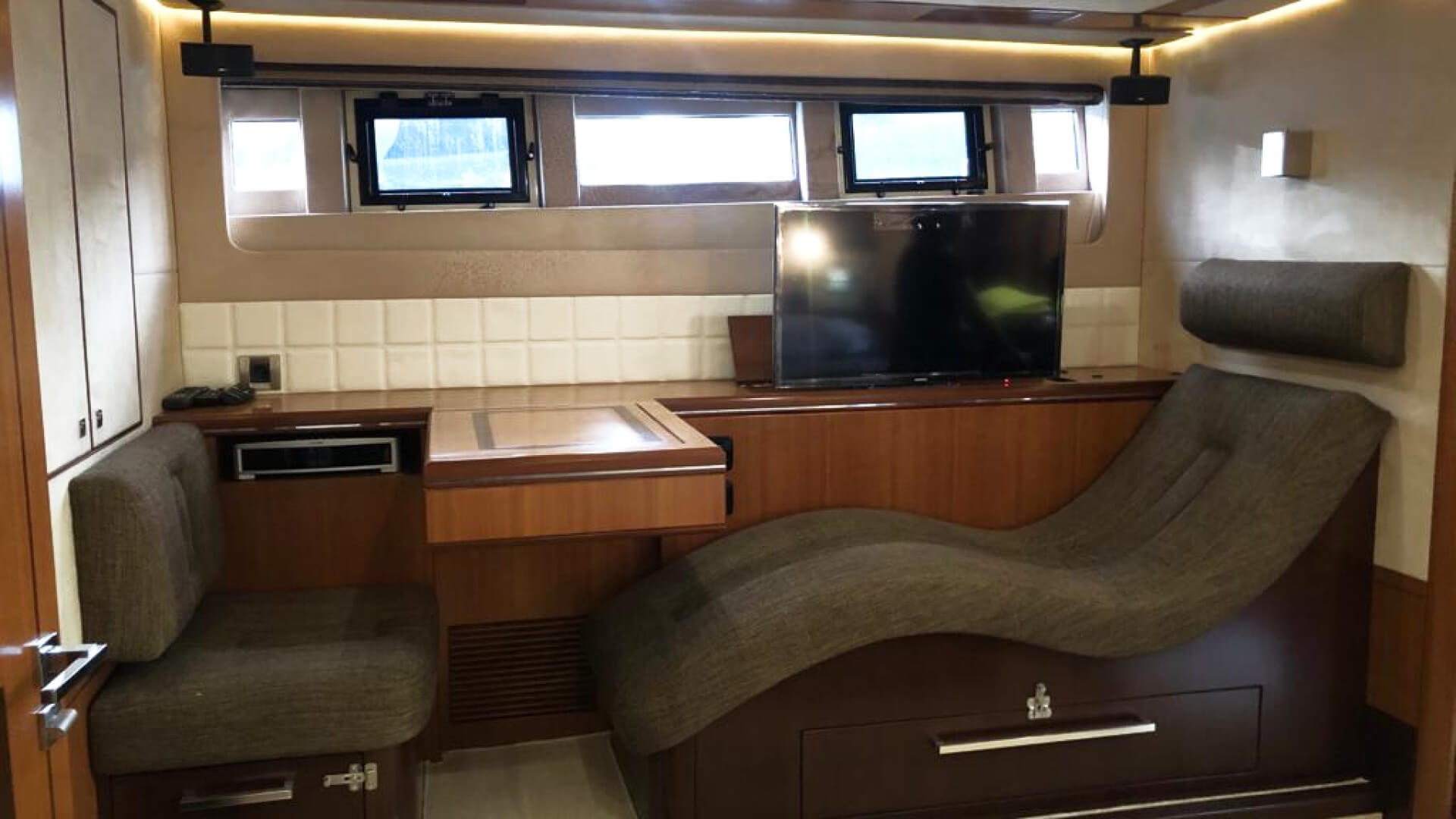 Göcek Delux Motoryat 4 Kabin 23 Metre