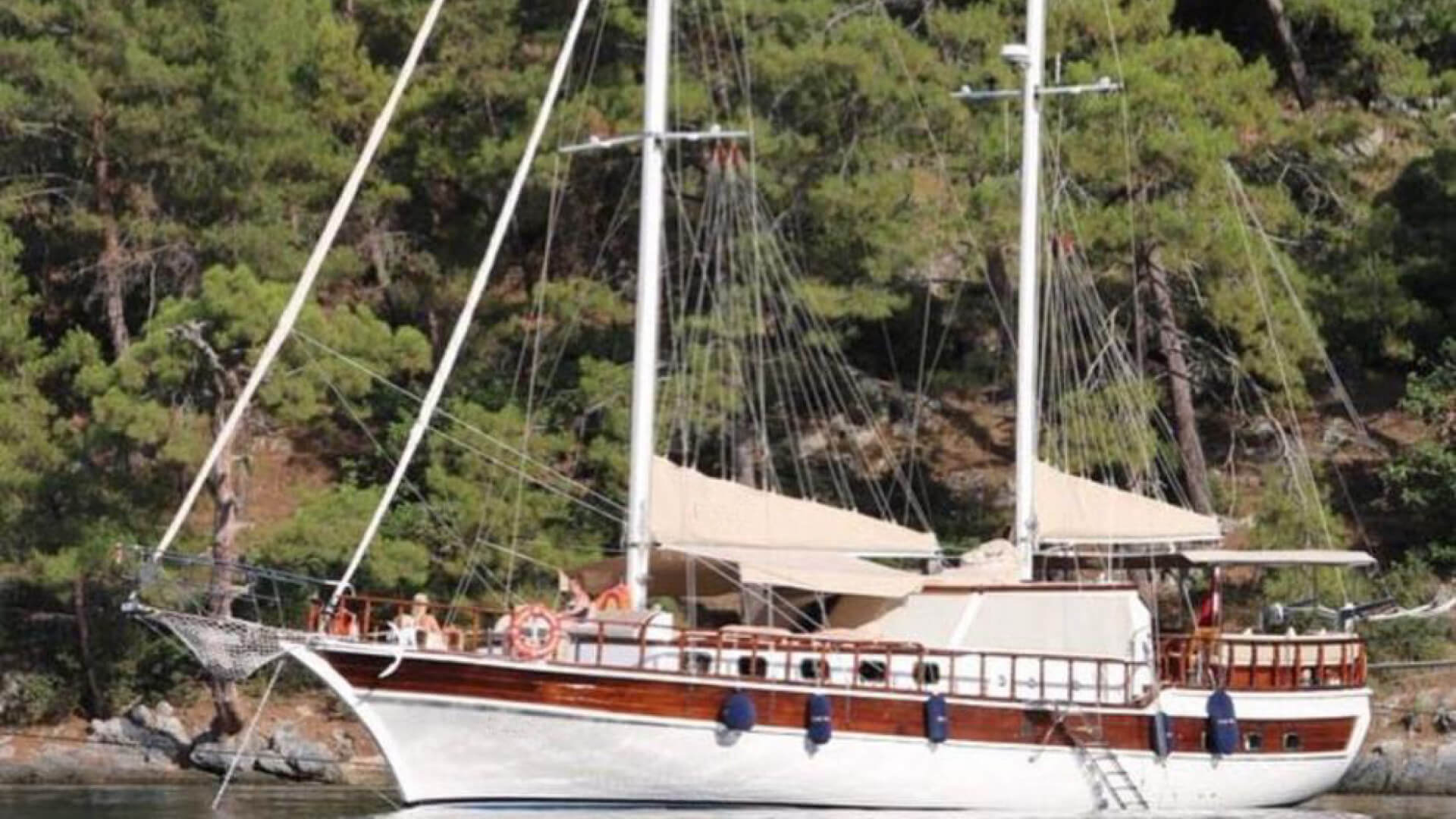 Göcek Standart Konaklamalı Gulet  8 Kişi 22 Metre