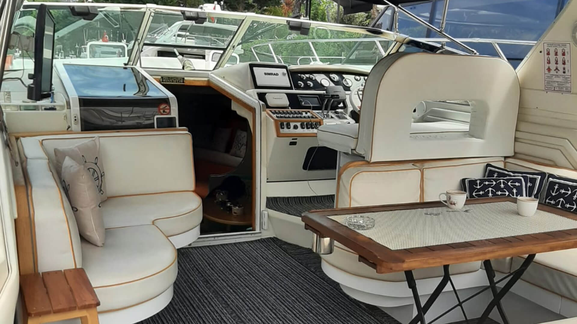 Göcek'te Lüks Kiralık Motoryat 3 Kabin 16 Metre