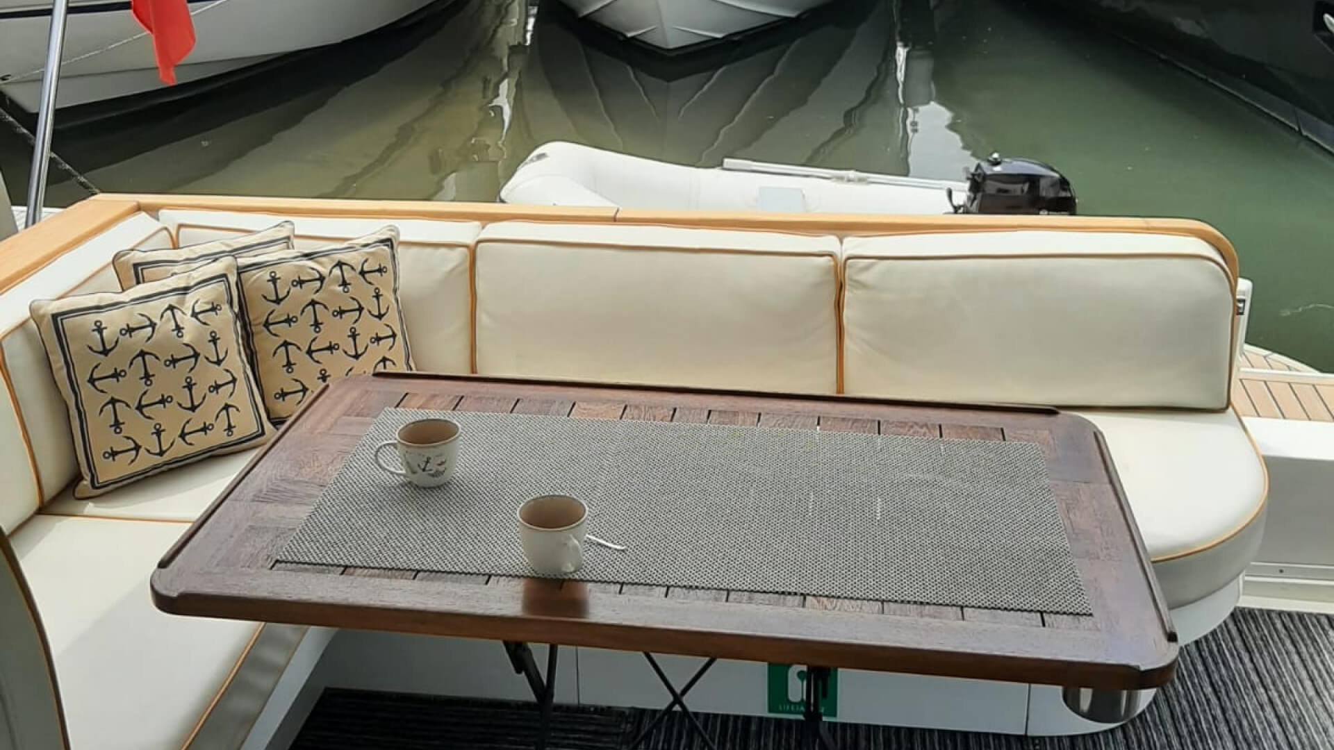 Göcek'te Lüks Kiralık Motoryat 3 Kabin 16 Metre