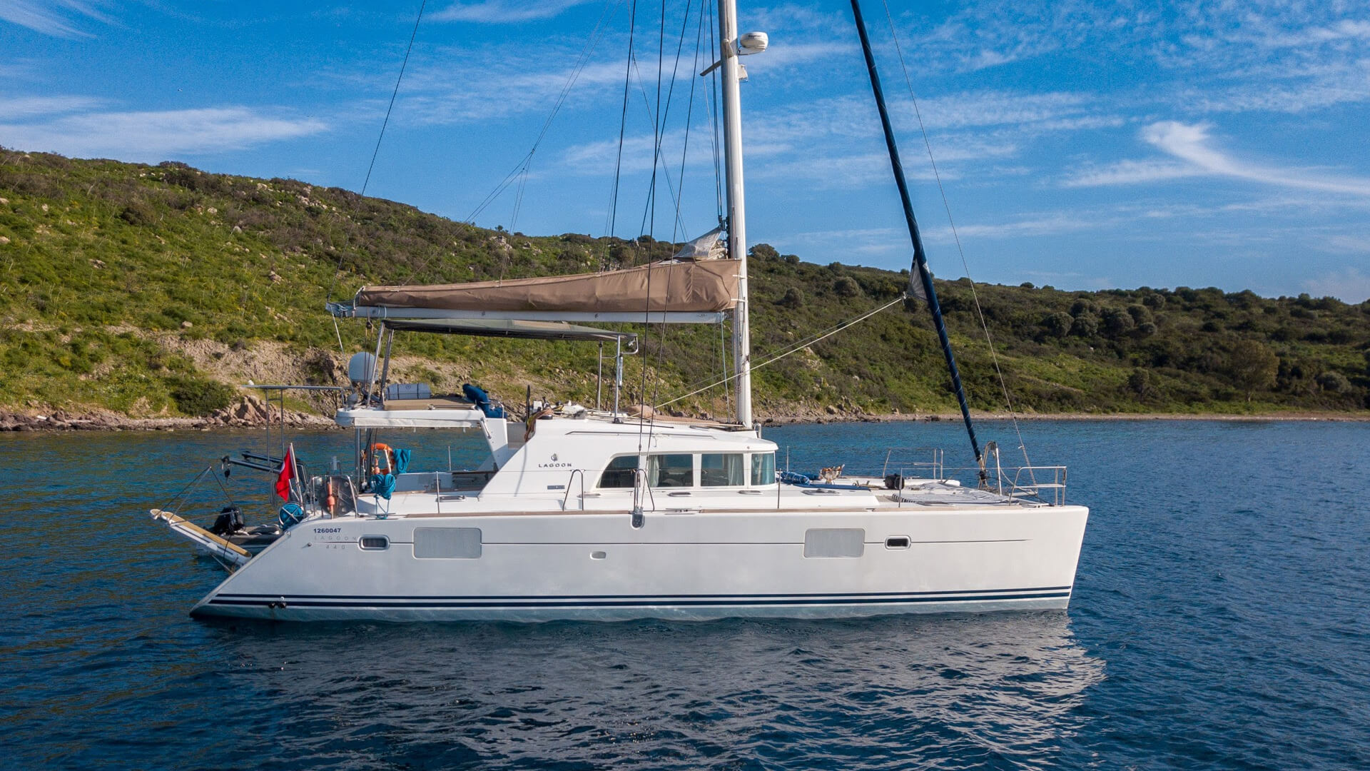 Kaptan Yakın Dahil  Lagoon 440 Katamaran 3 Kabin 14 Metre 