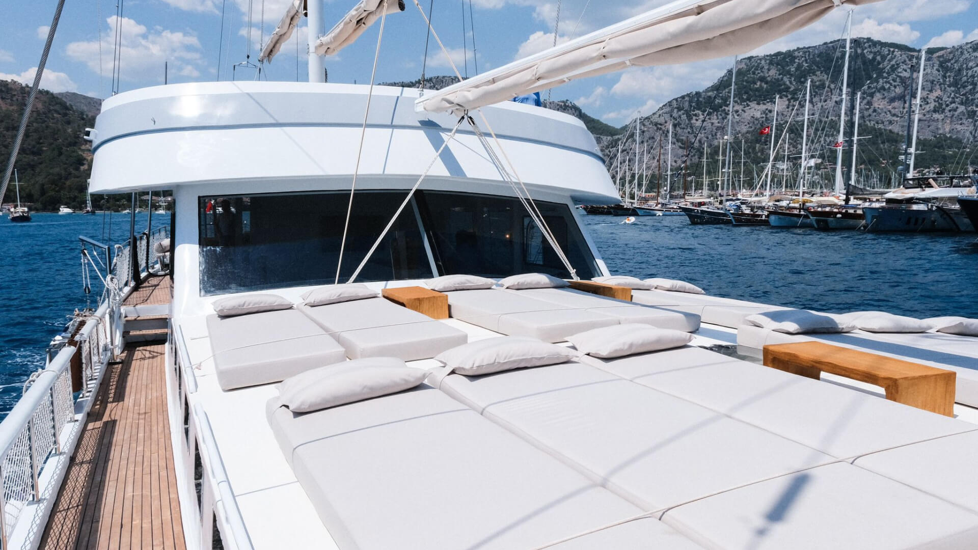Lux Gulet tekne Turu 6 Kabin 28 Metre 