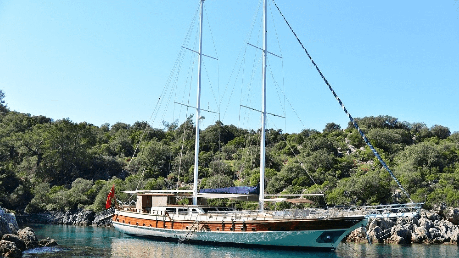 Göcek Gulet Kiralama 6 Kabin 30 Metre 