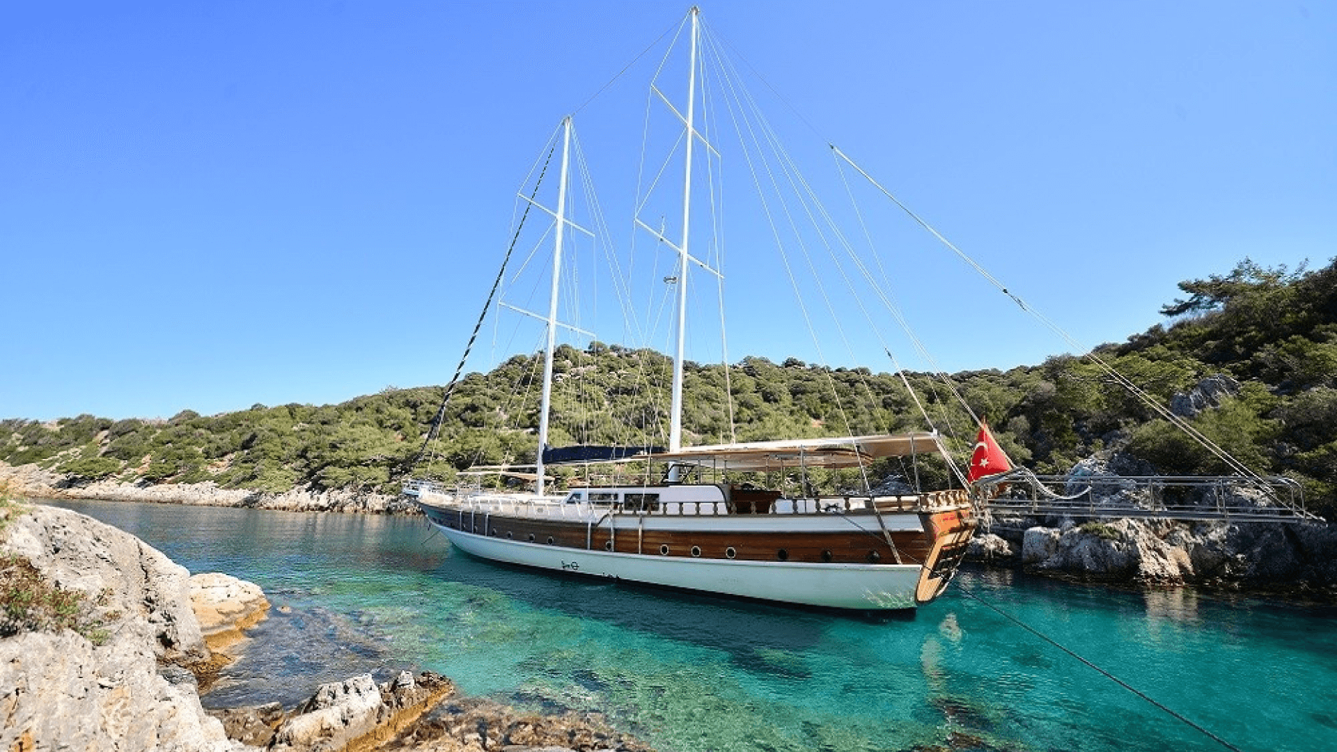 Göcek Gulet Kiralama 6 Kabin 30 Metre 