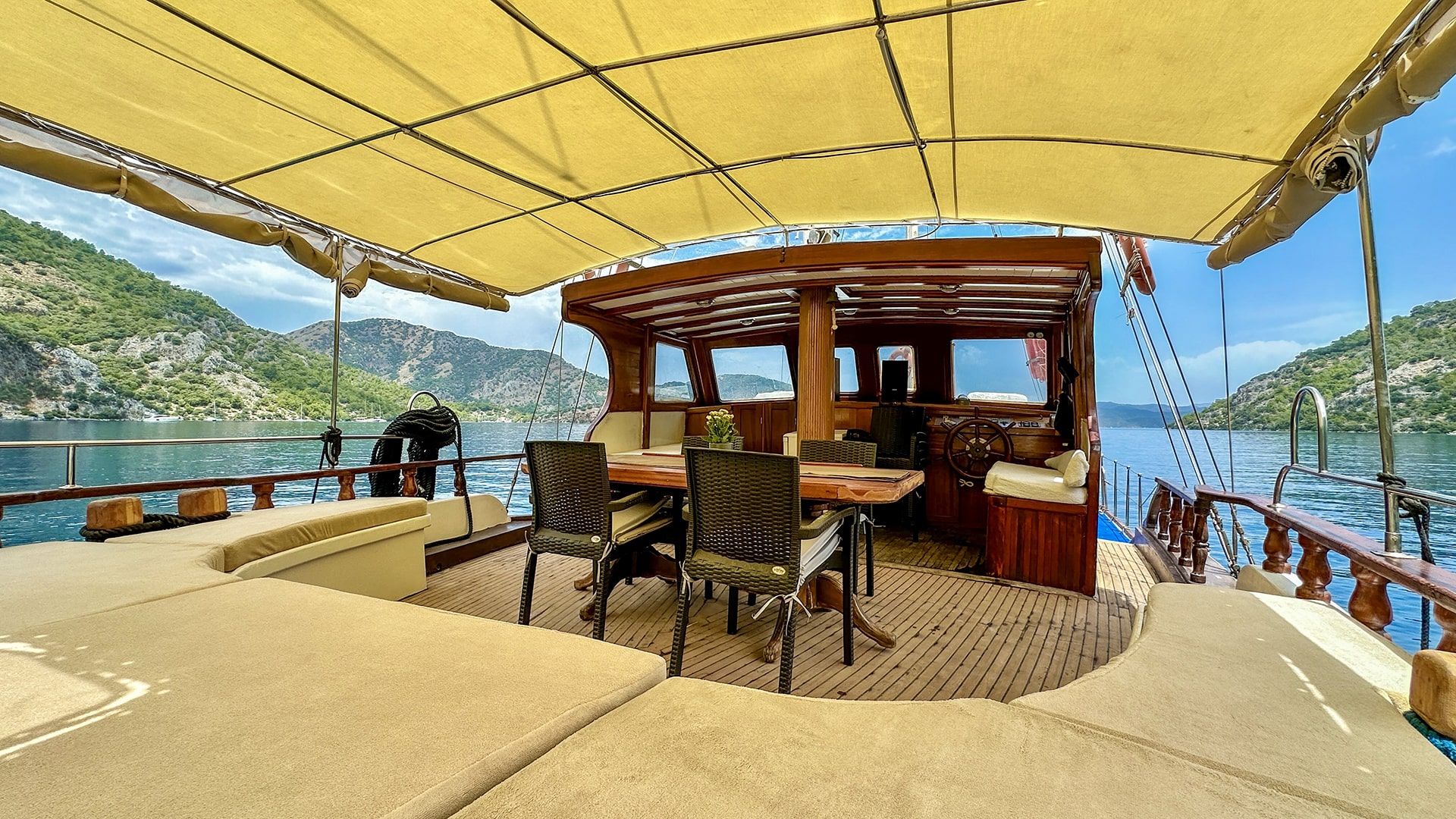 Fethiye Göcek Standart Plus Kiralık Gulet 3 Kabin 17 Metre