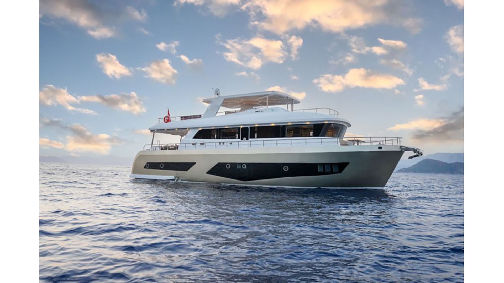 Fethiye Göcek Trawler Kiralama 4 Kabin 9 Kişilik 2023 Model 24 Metre