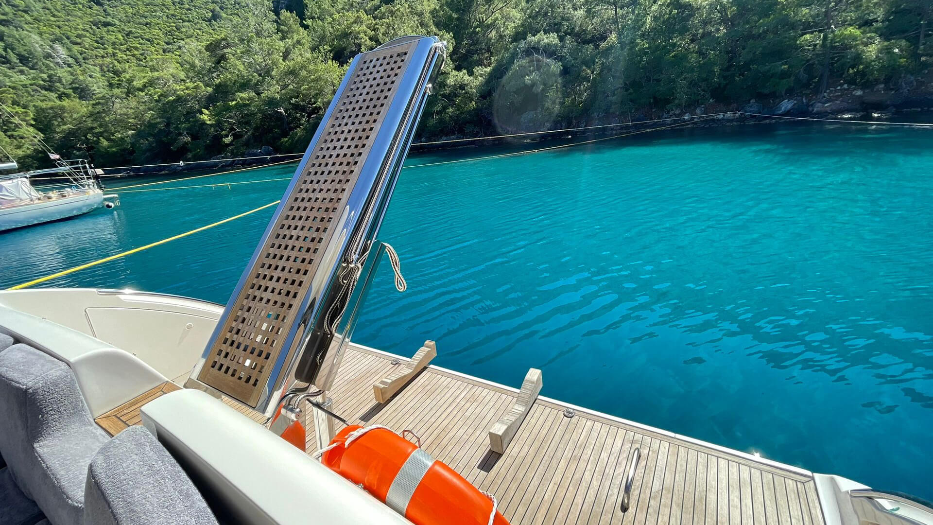 Azimut 50 Kiralık Göcek Lux Klimalı 2 Kabin 16 Metre