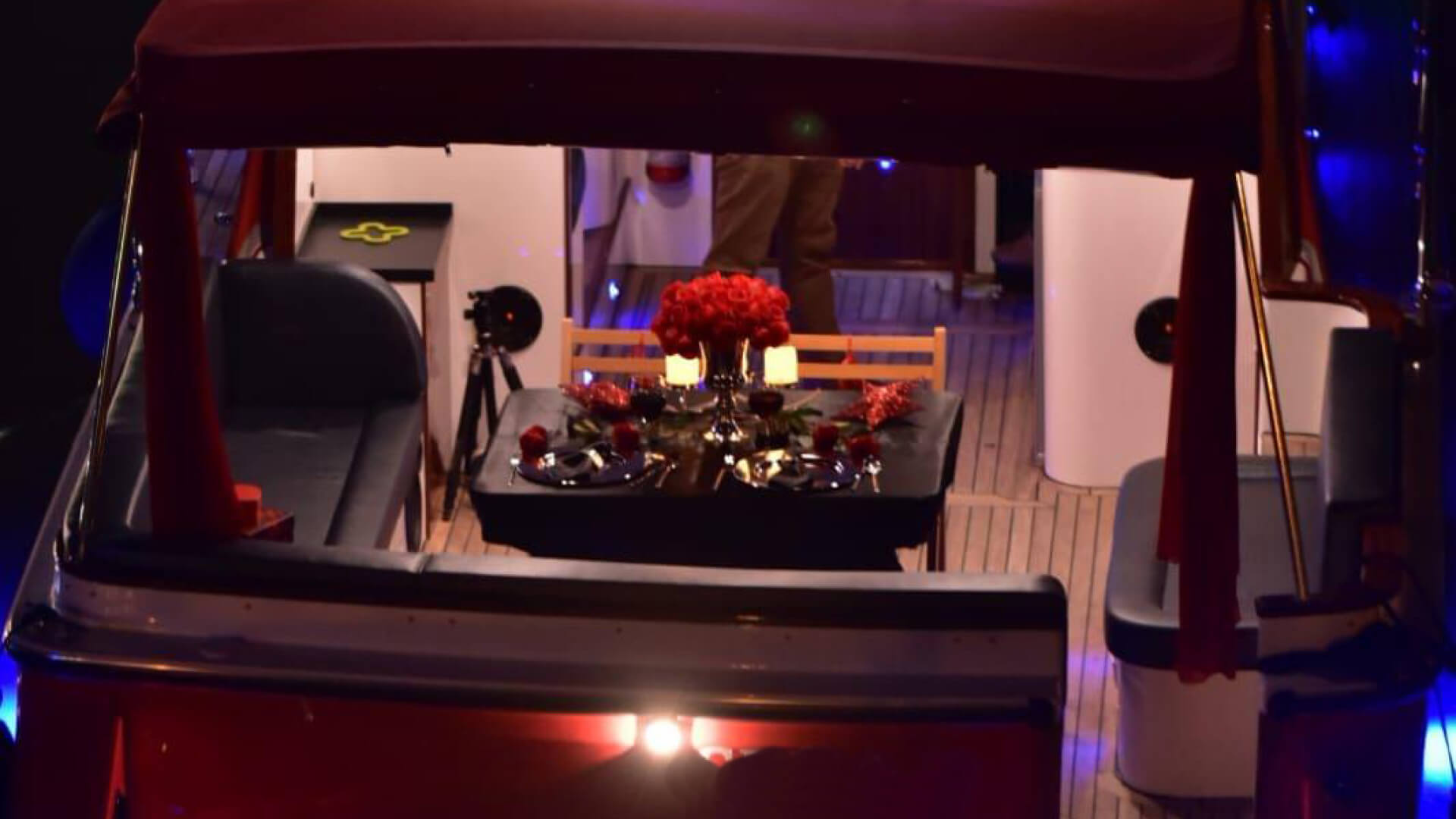Saatlik İstanbul Boğaz Turu Tekne Kiralama 10 Kişilik 12 Metre
