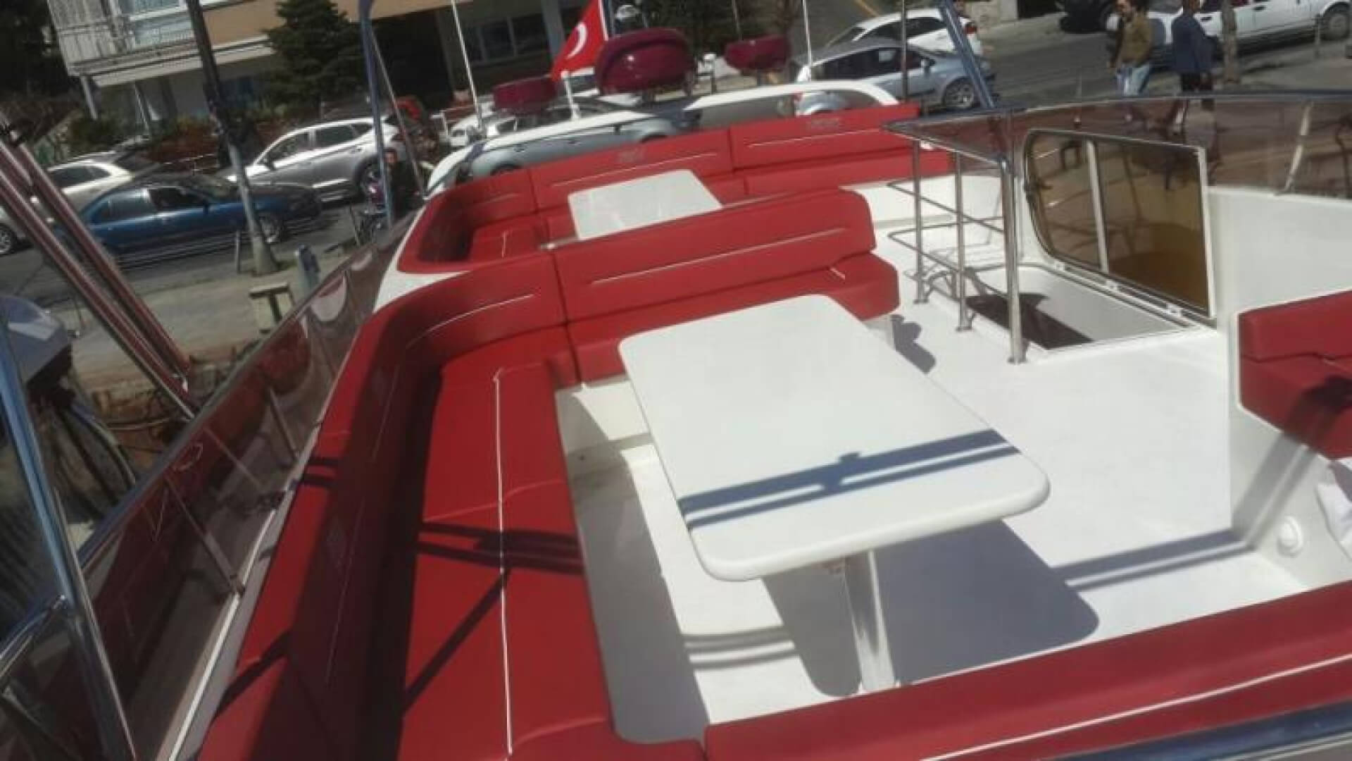 İstanbul Boğaz Turu Motoryat Kiralama 18 kişi 20 Metre