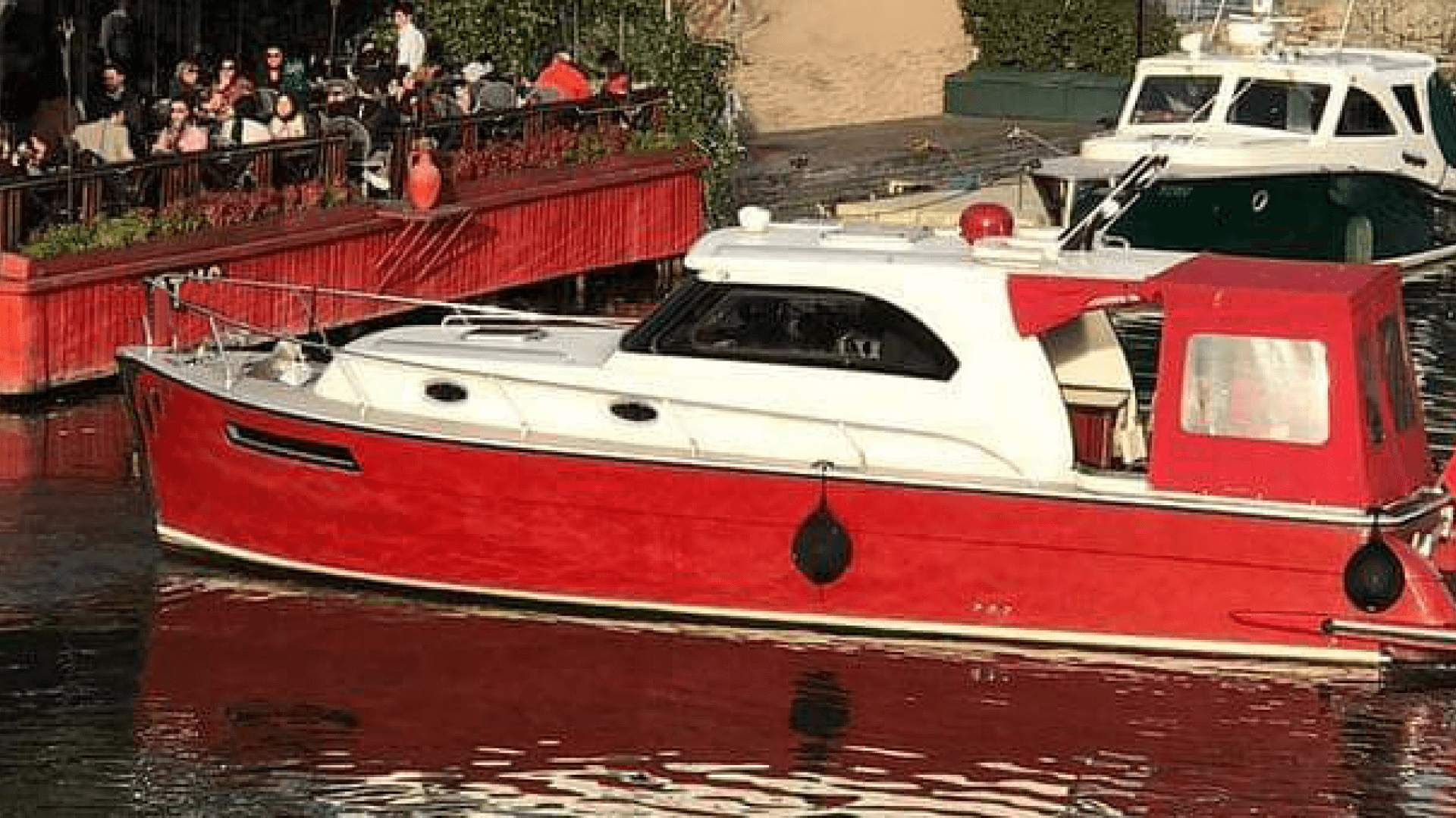 Saatlik Motoryat Kiralama 10 Kişilik 11 Metre