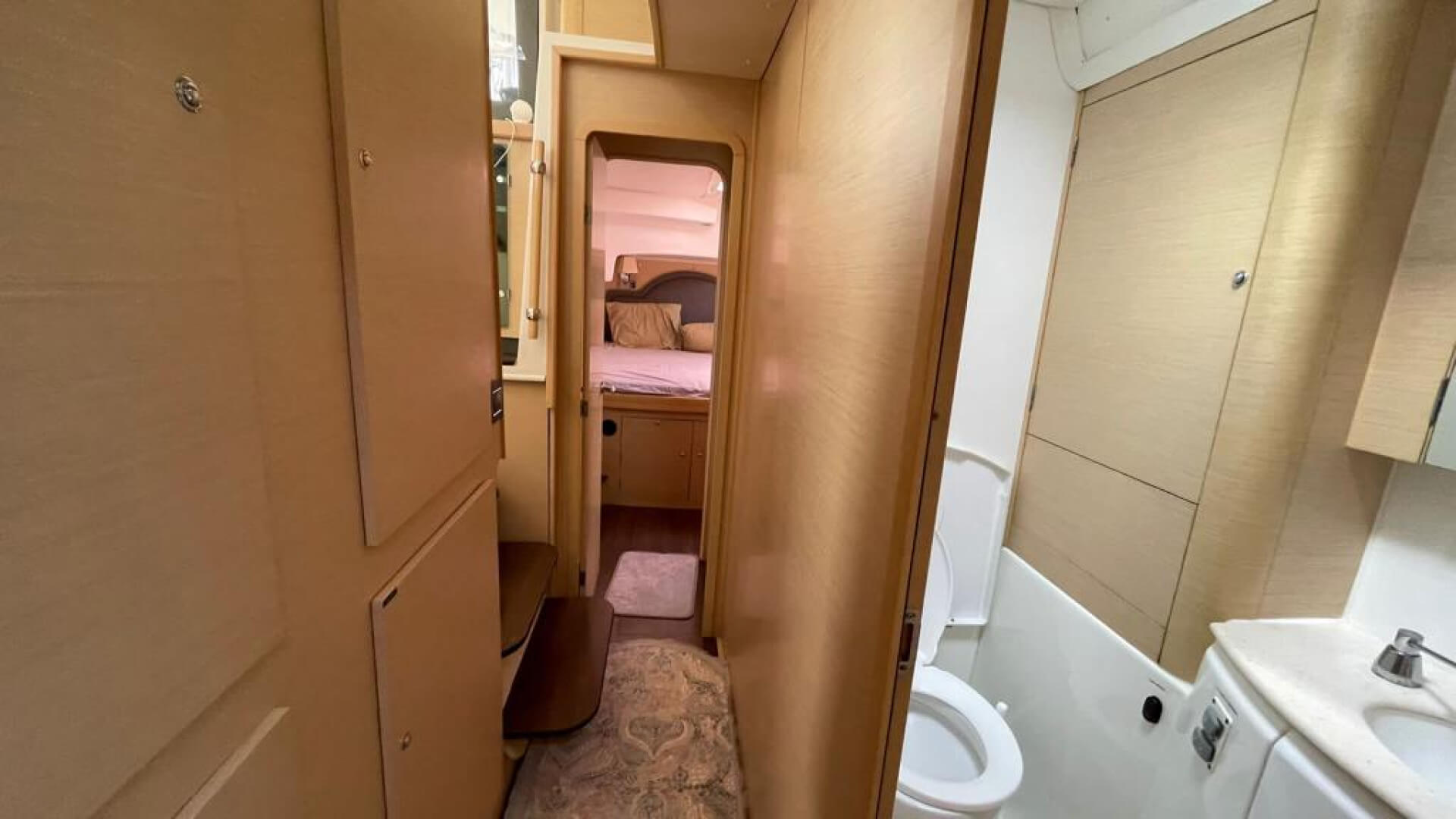 Kiralık Delux Lagoon 440