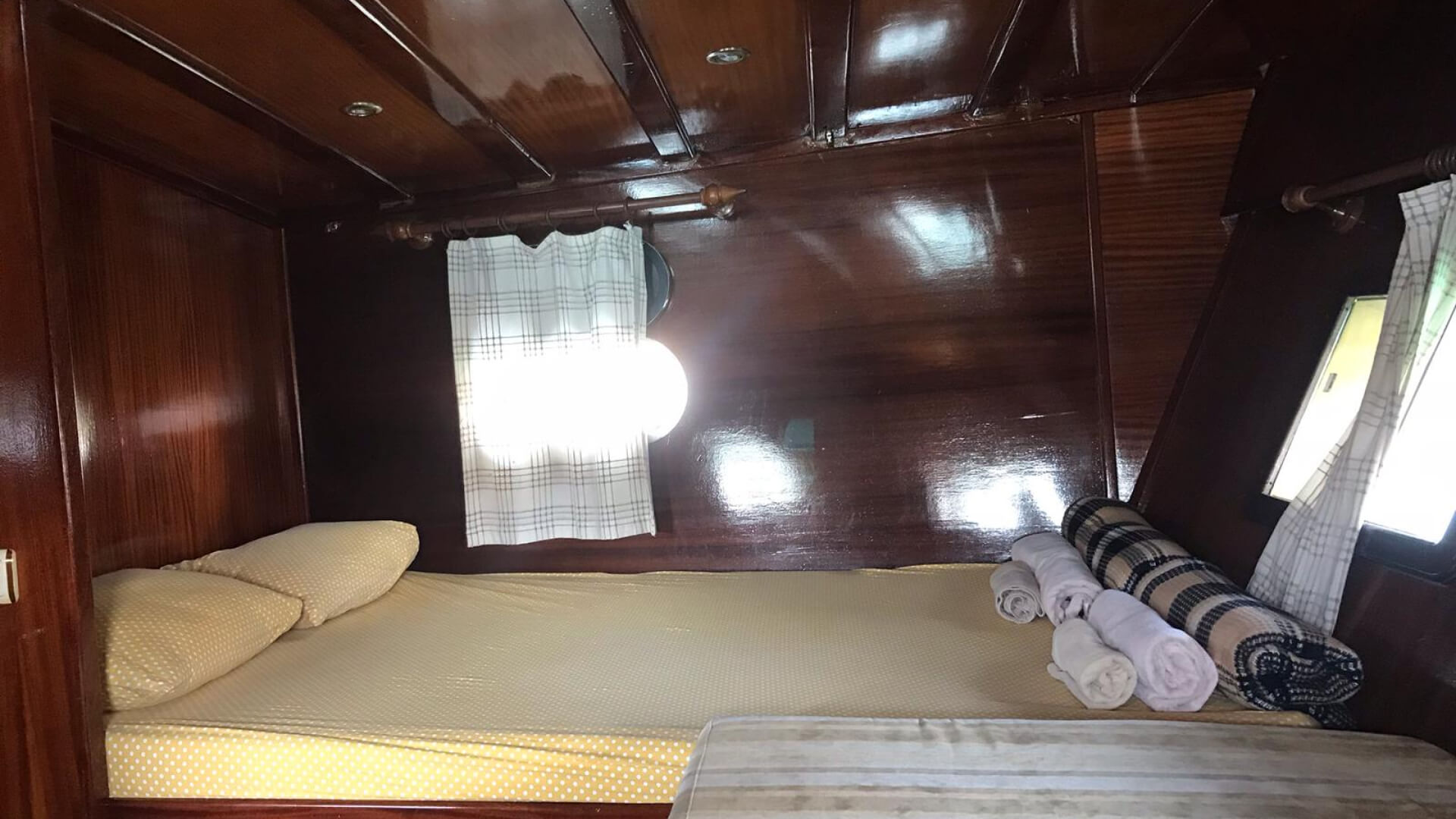 Kekova Kaşta 3 Kabin Ekonomik Lüx Gulet 15 Metre