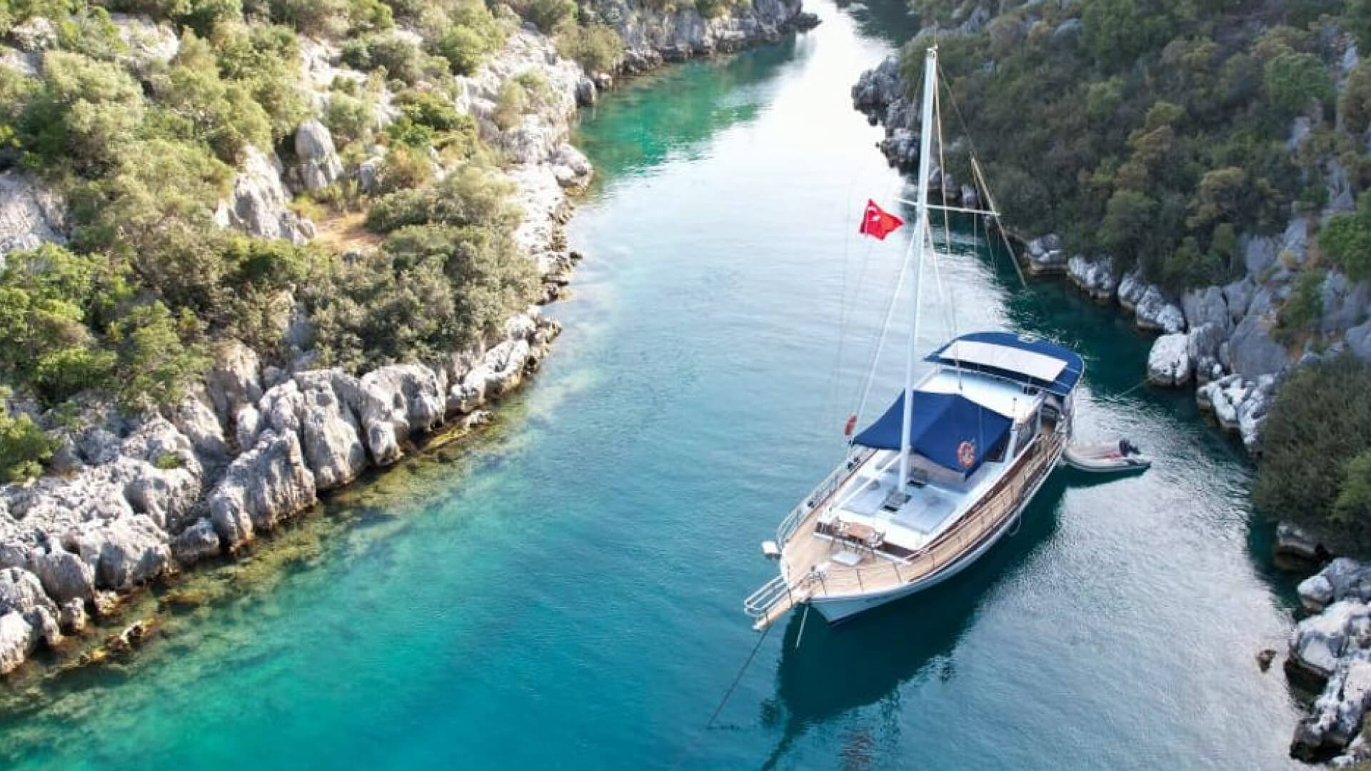 Kaş - Kekova Koyları Konaklamalı Lux Gulet 8 Kişi 19 Metre