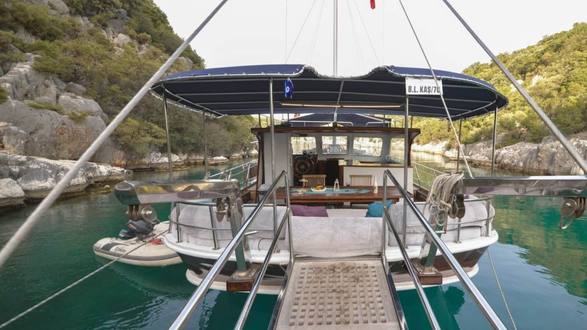 Kaş - Kekova Koyları Konaklamalı Lux Gulet 8 Kişi 19 Metre