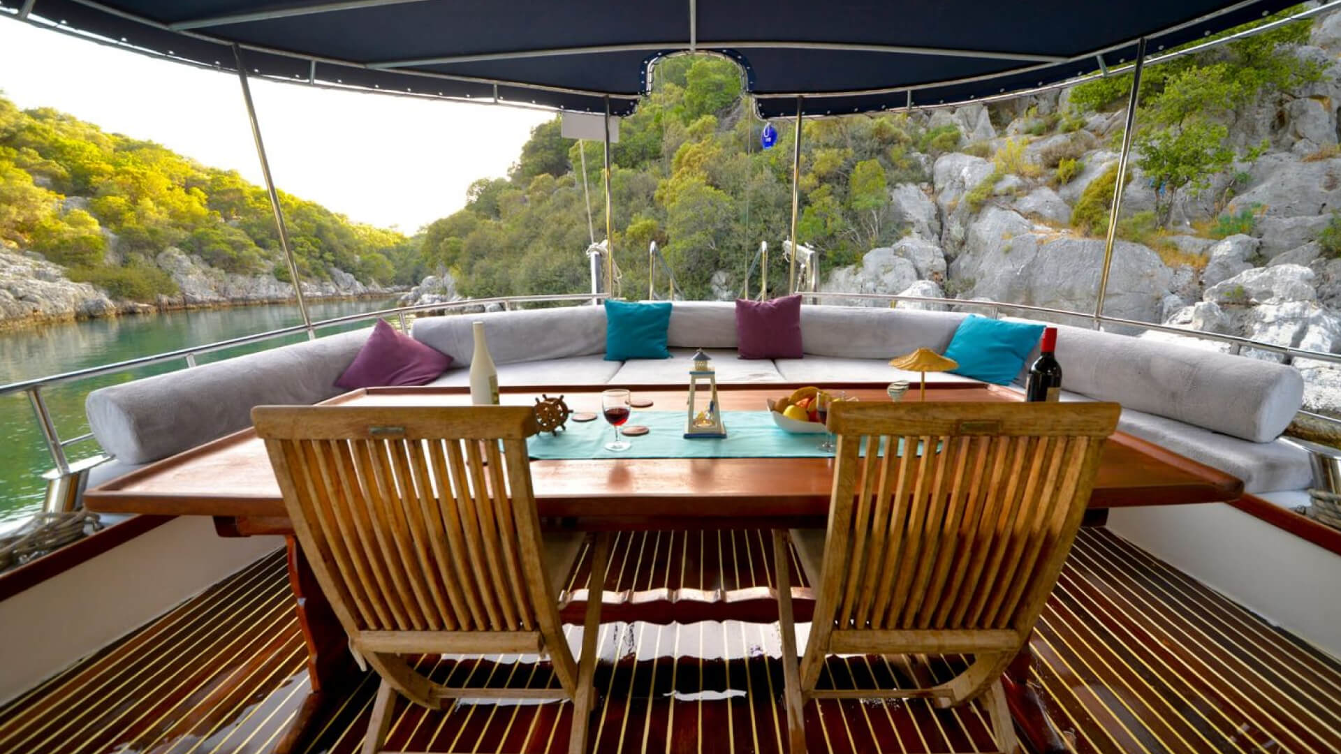 Kaş - Kekova Koyları Konaklamalı Lux Gulet 8 Kişi 19 Metre